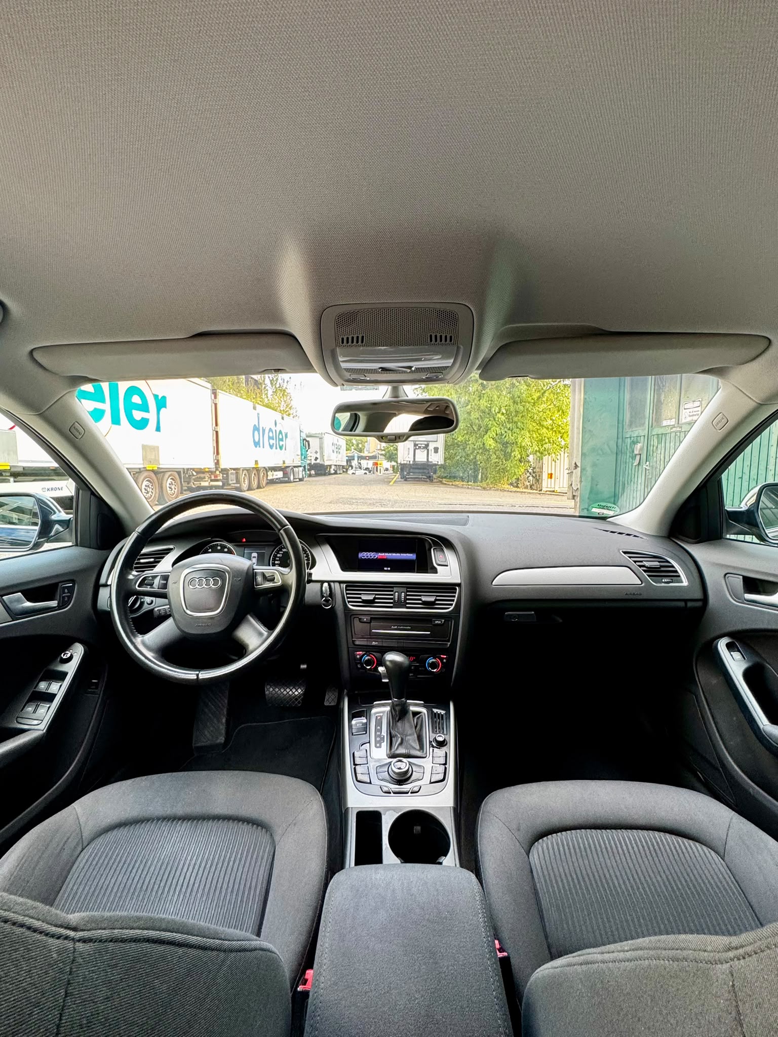 AUDI 2.0 TFSI 180 M-Tronic-image-10