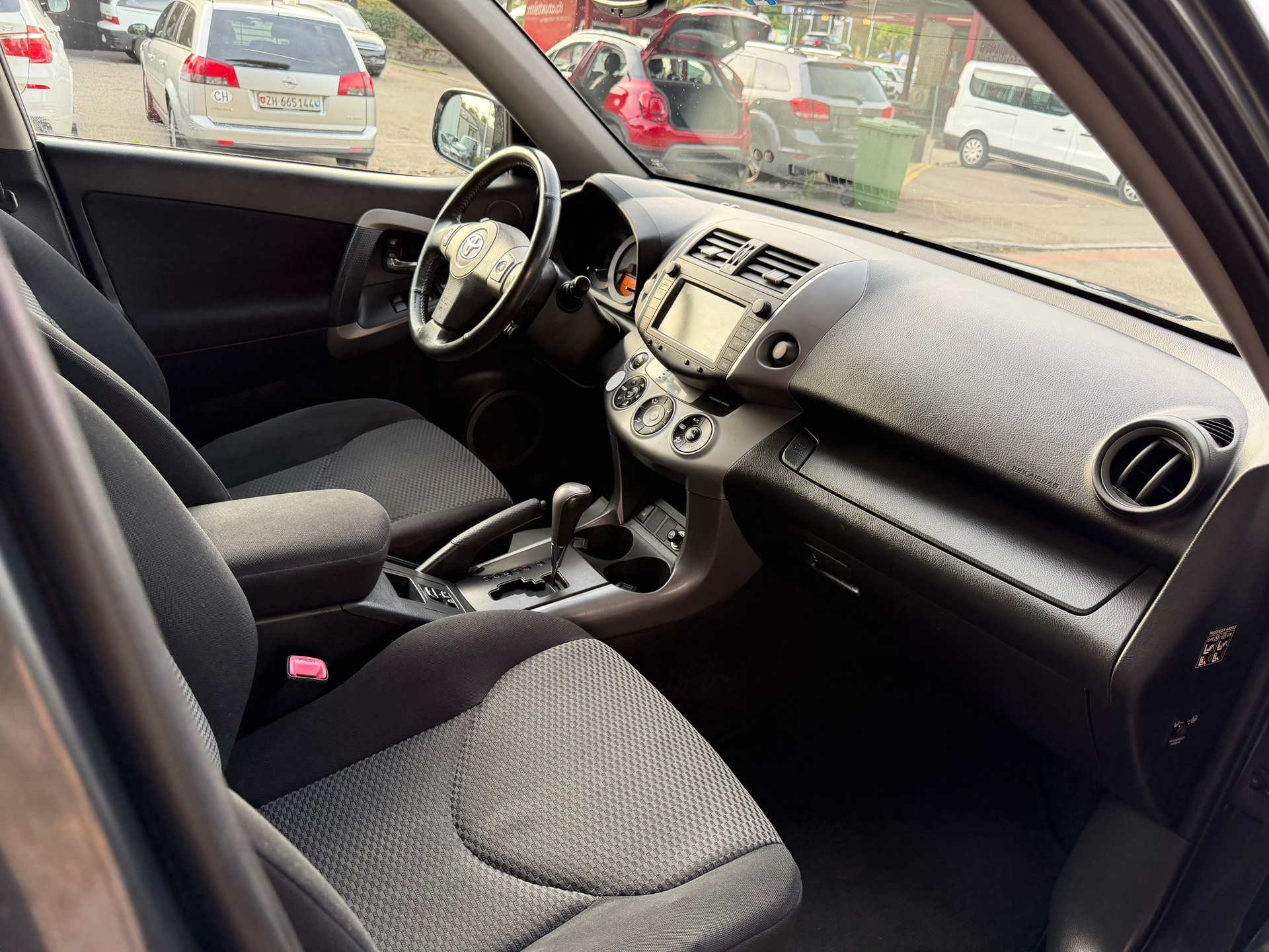 TOYOTA RAV-4 2.0 16V Linea Terra-image-11