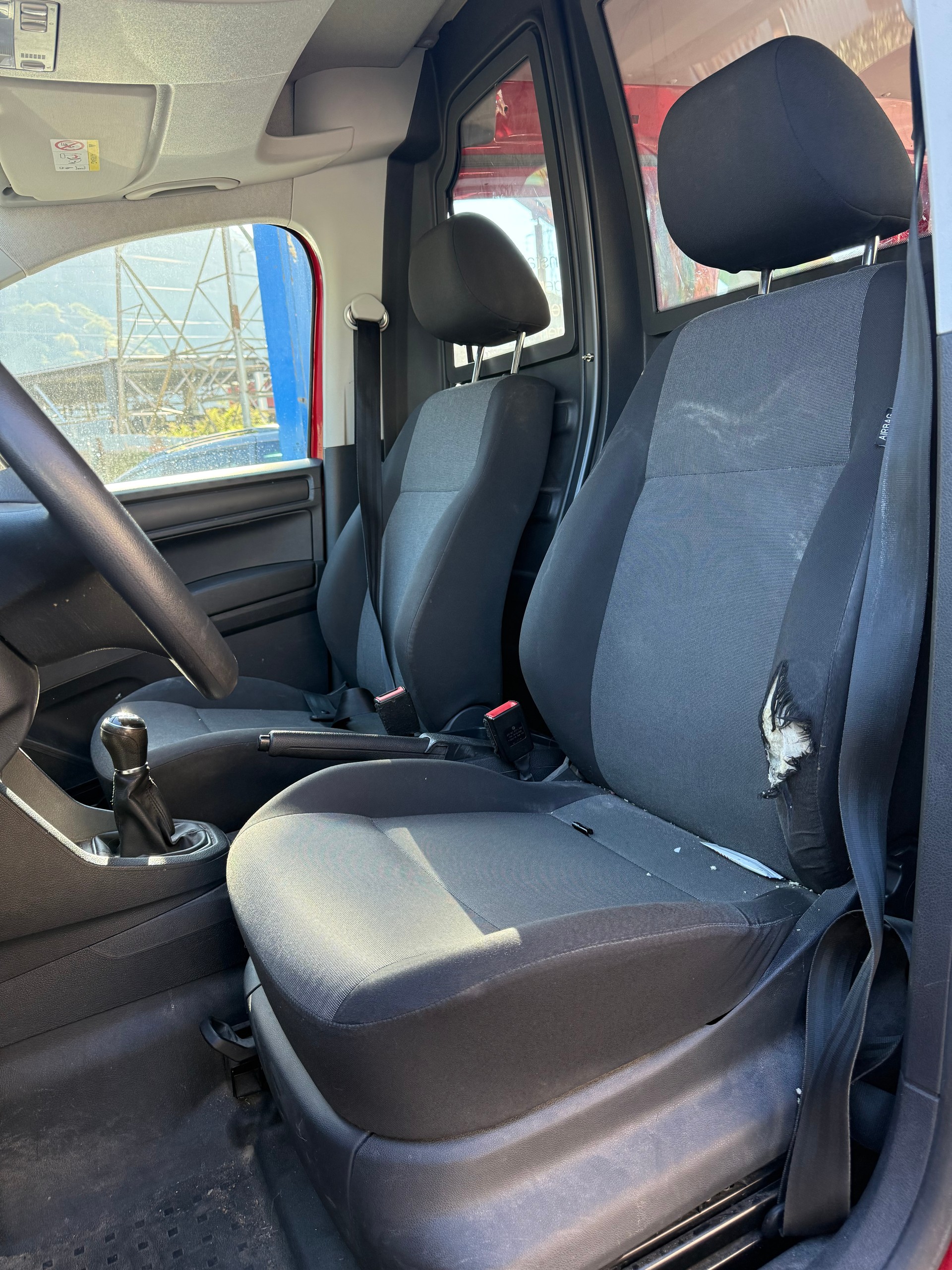 VW Caddy 2.0TDI 4Motion BlueMotion Technology-image-13