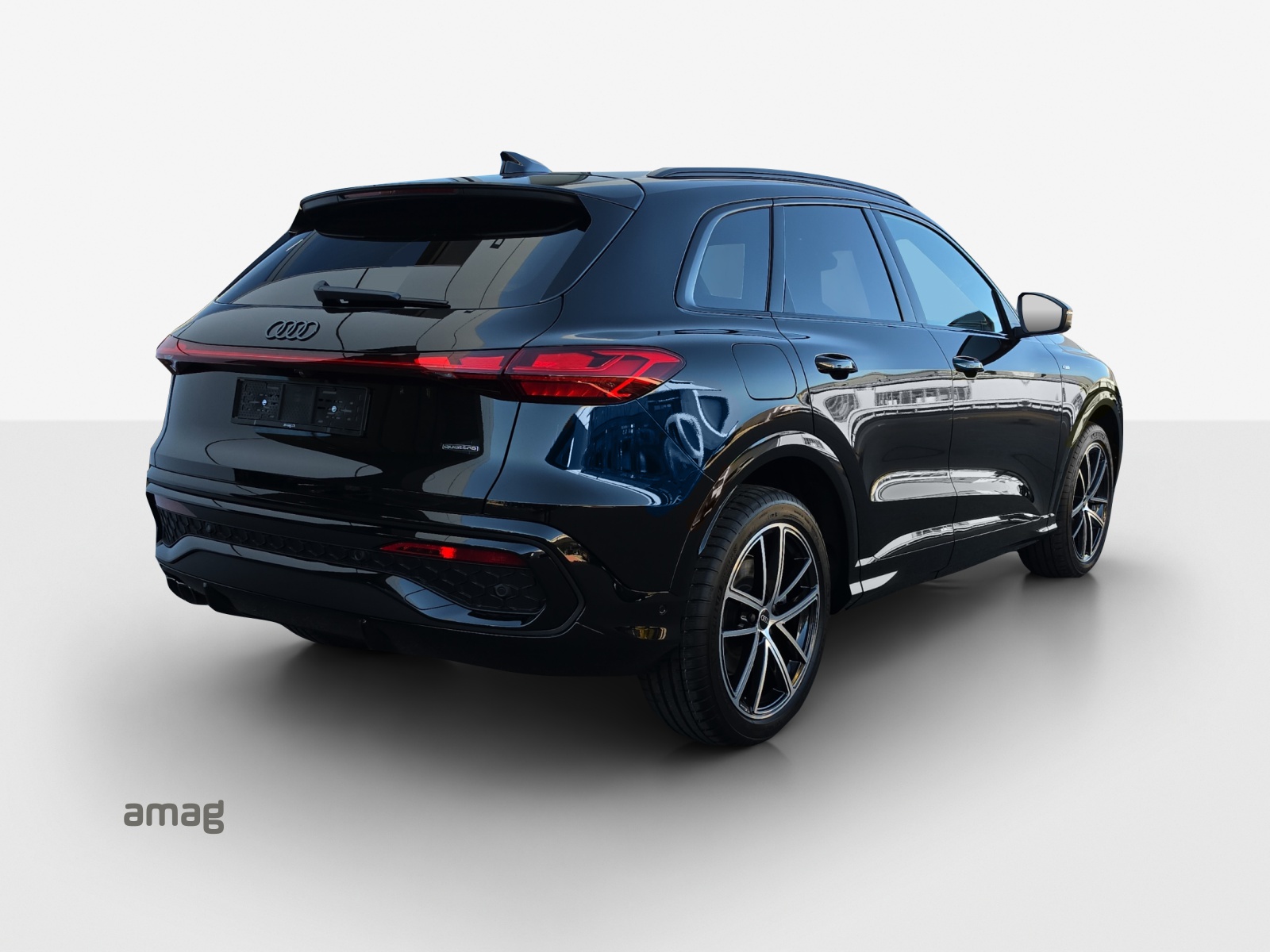 AUDI Q5 TDI quattro 150 kW S-tronic-image-4