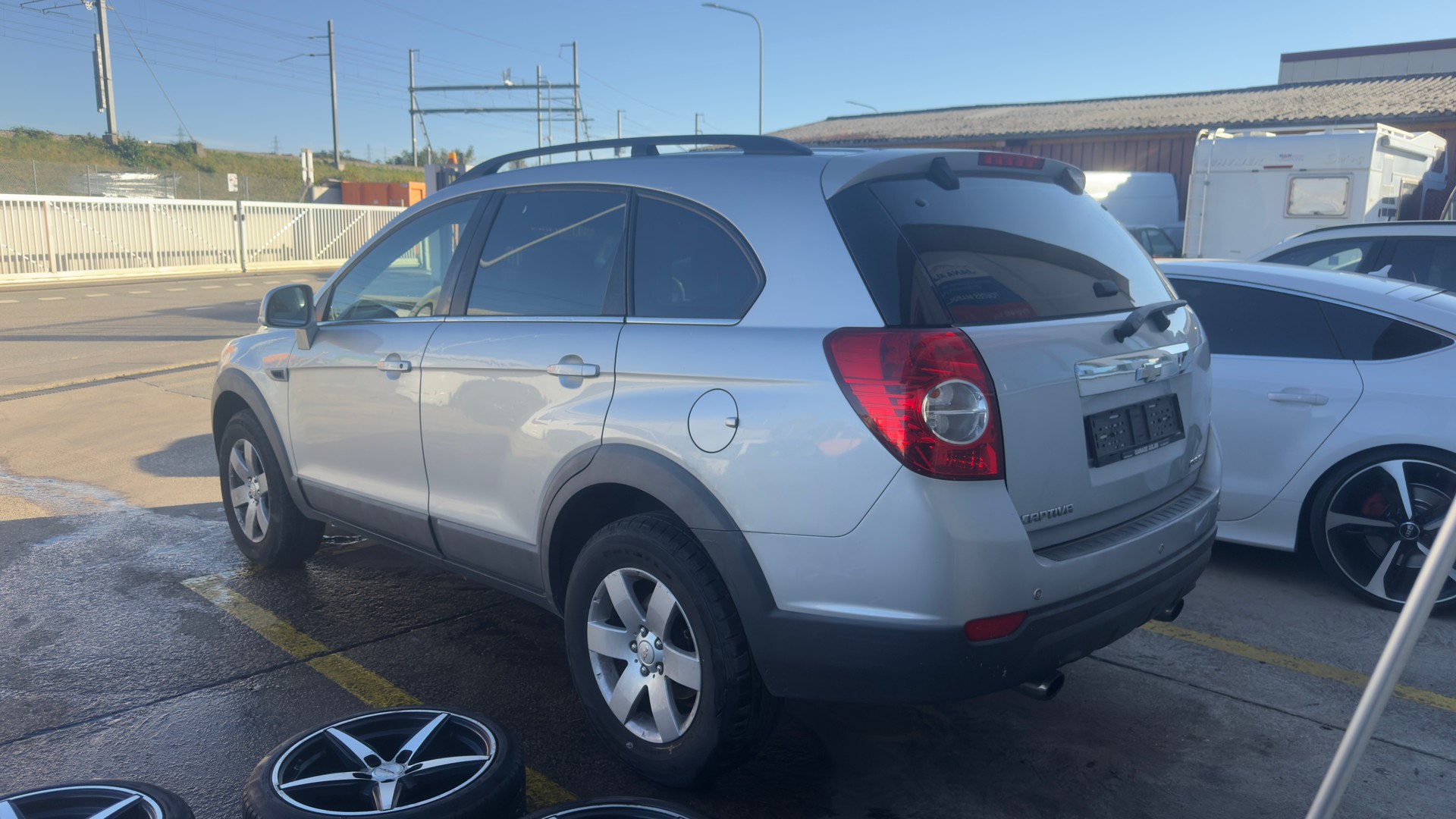 CHEVROLET Captiva 2.2 VCDi LTZ 4WD Automatic-image-3