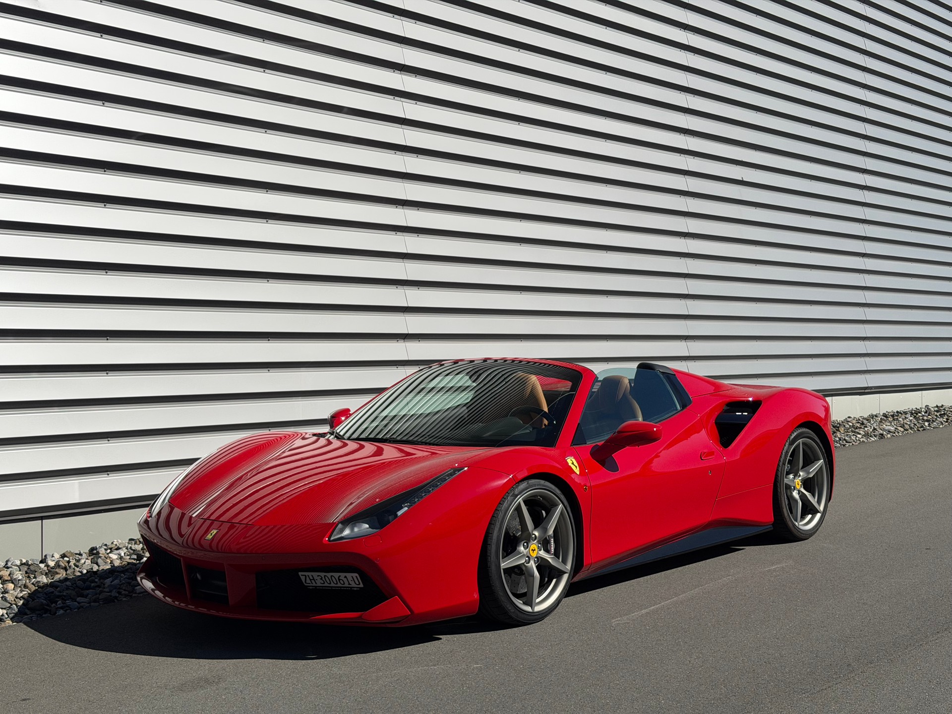 FERRARI 488 Spider 3.9 V8-image-6