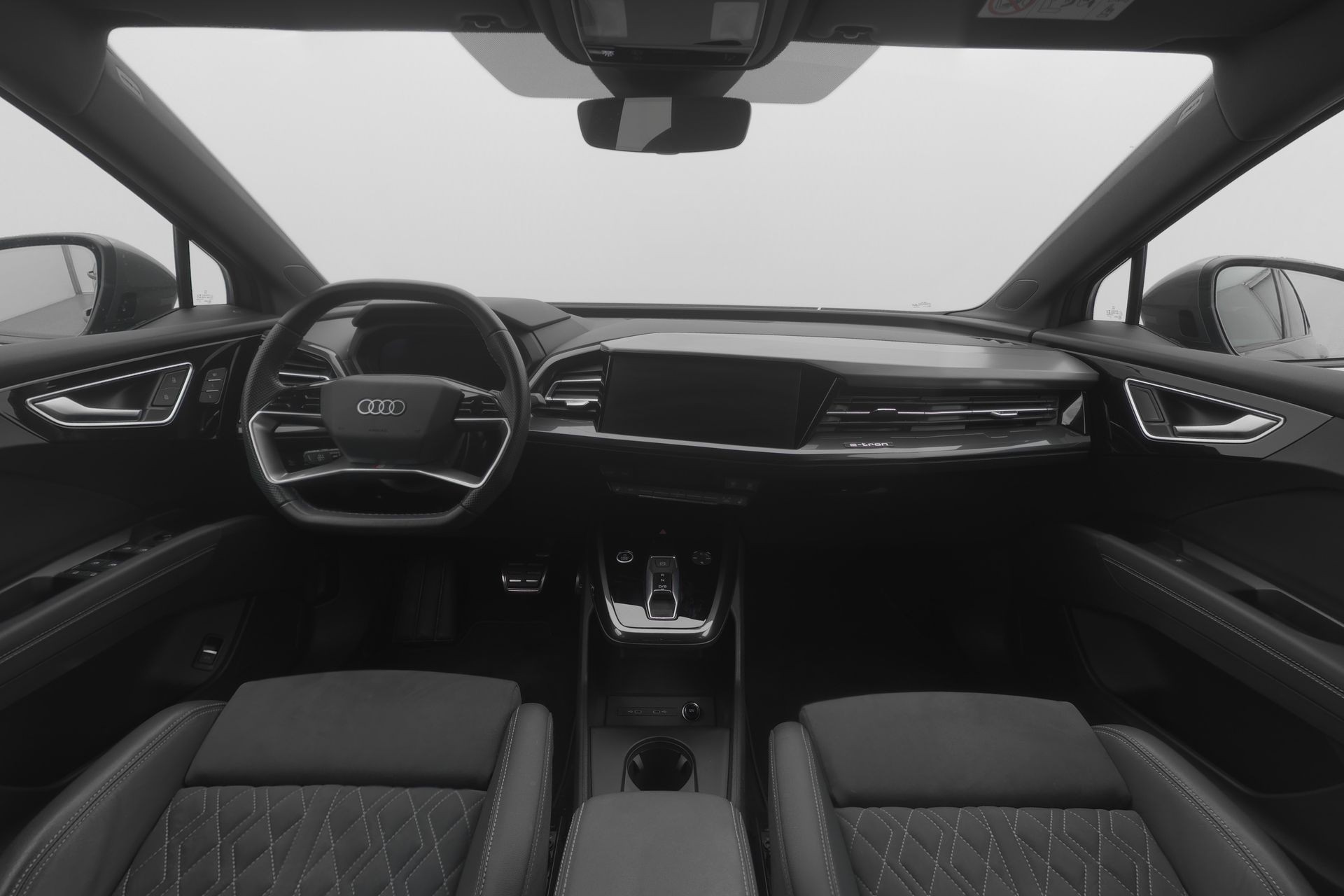 AUDI Q4 Sportback e-tron 45 quattro-image-7