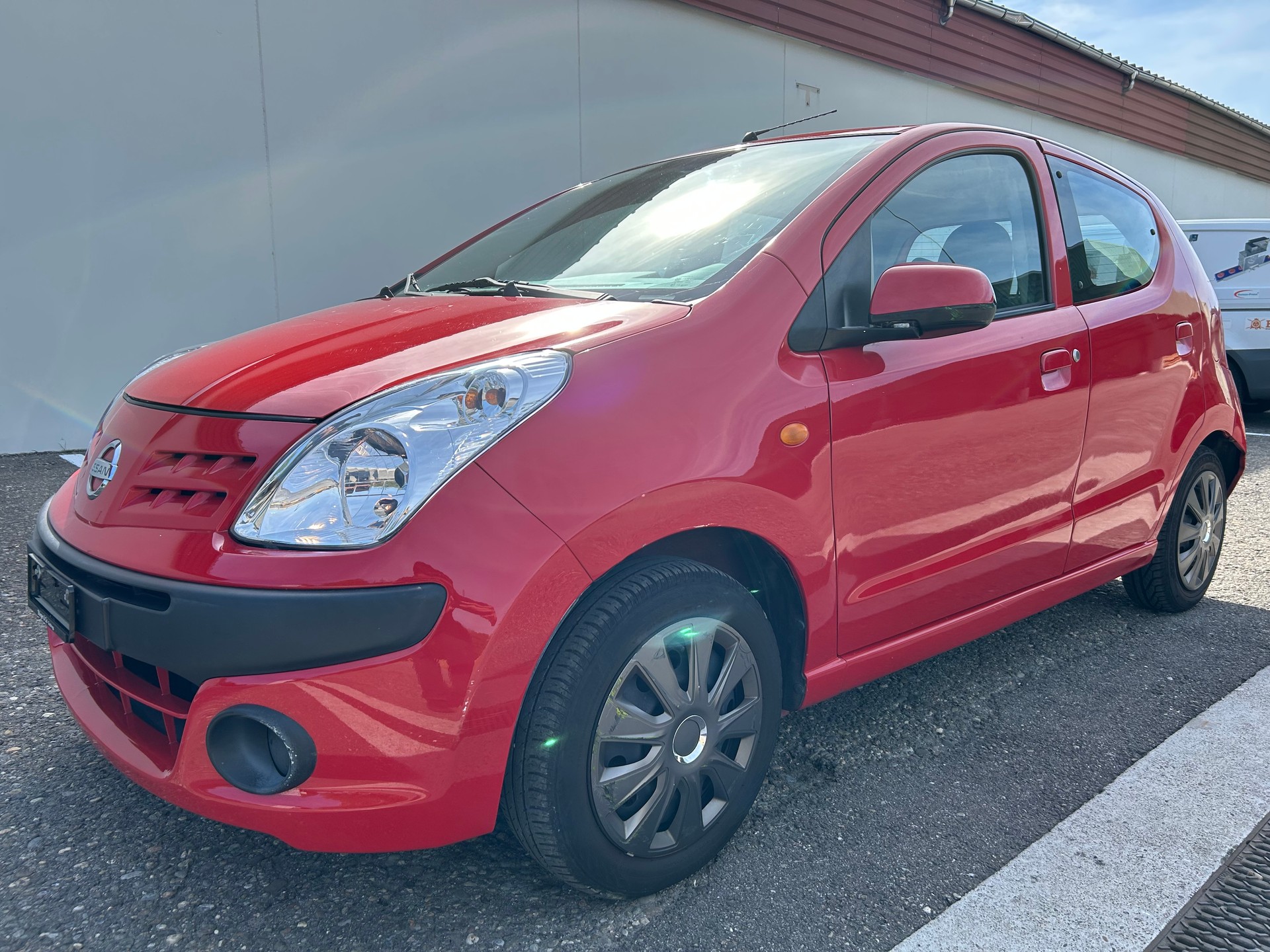 NISSAN PIXO-image-0