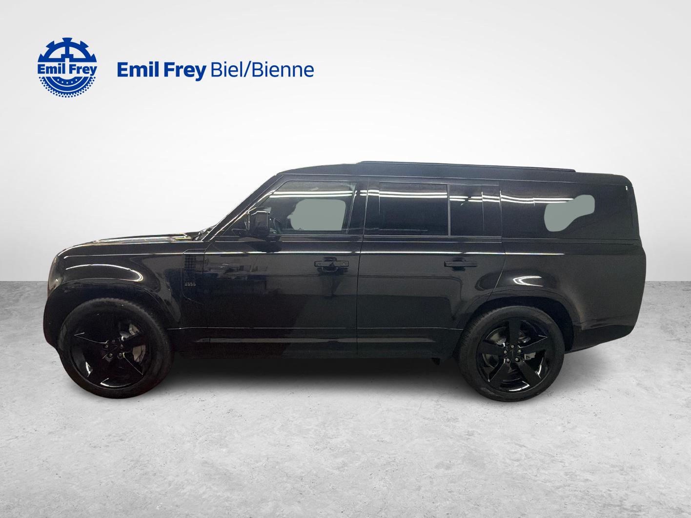 LAND ROVER Defender 130 3.0 D I6 350 X-Dynamic HSE-image-1