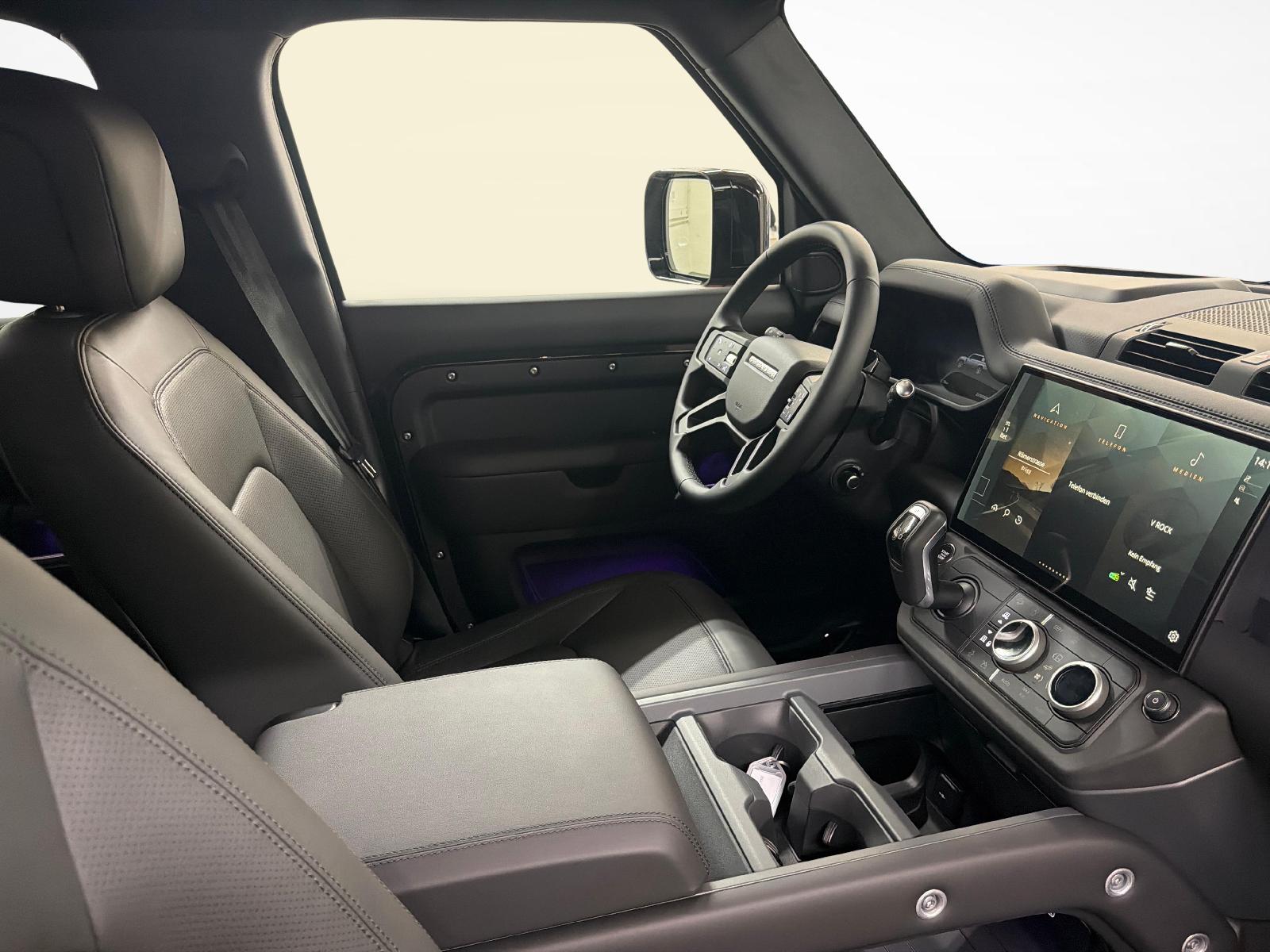 LAND ROVER Defender 130 3.0 D I6 350 X-Dynamic HSE-image-9
