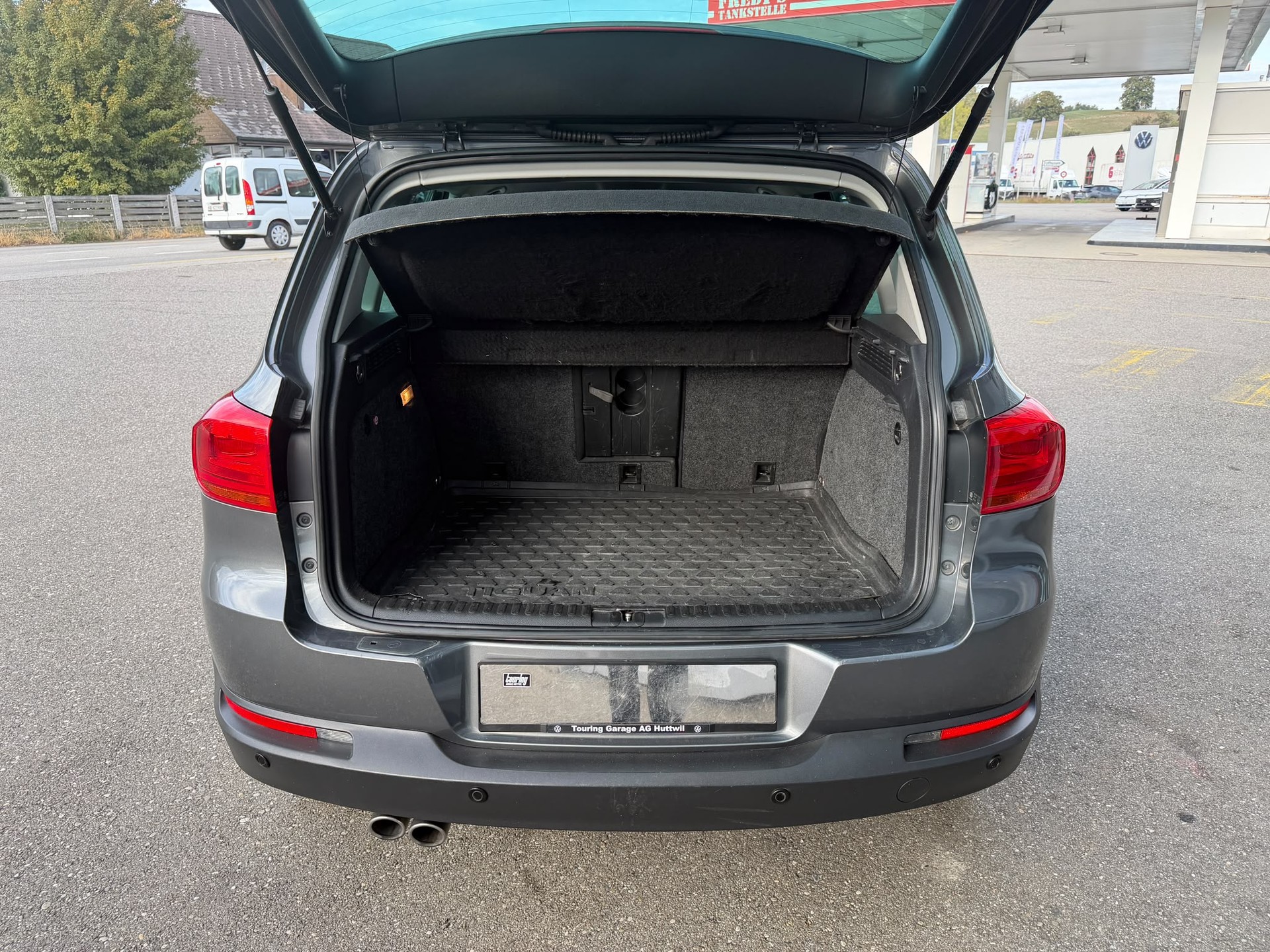 VW Tiguan 2.0 TDI BlueMotion Track&Style 4Motion DSG-image-25
