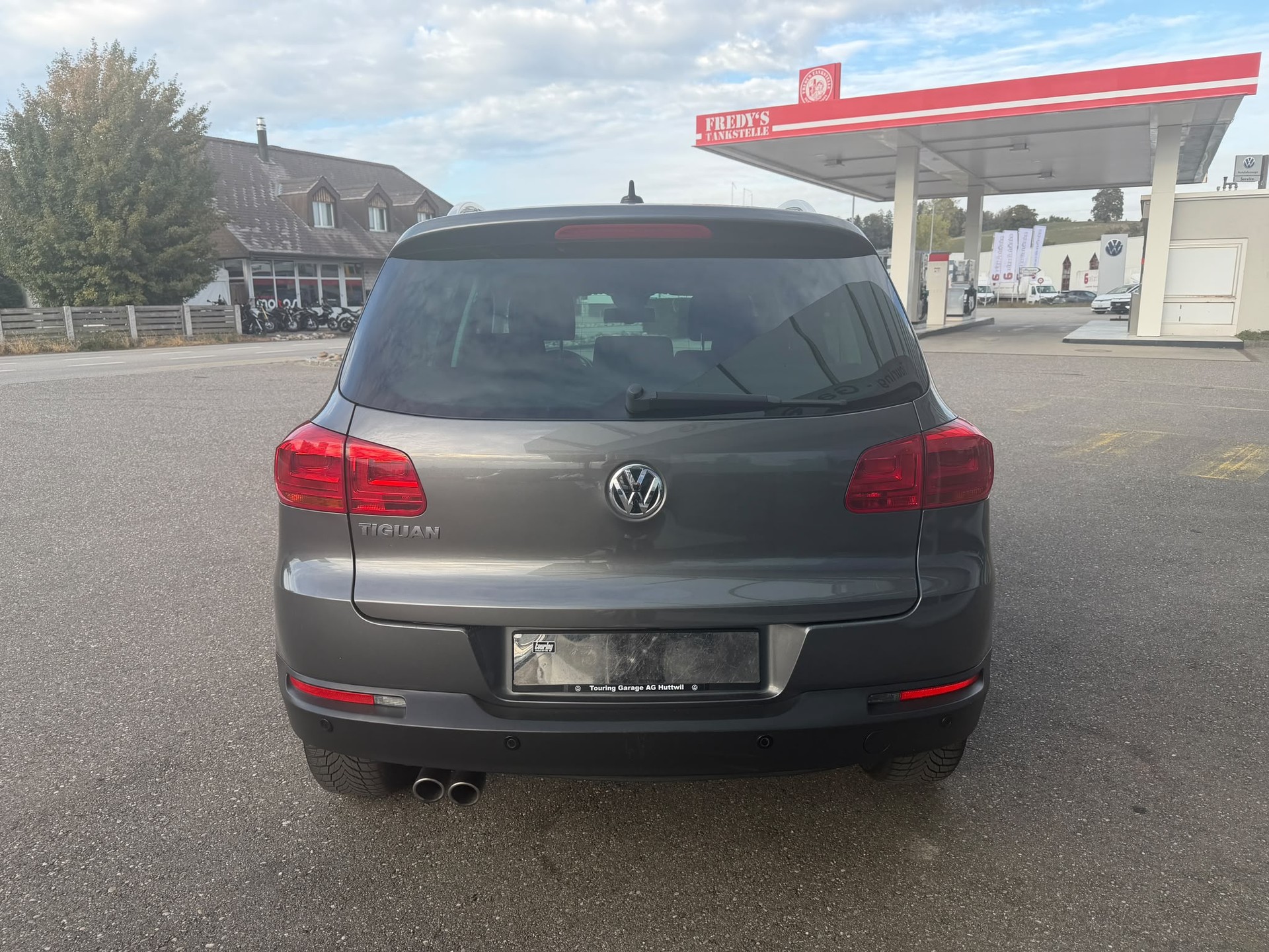VW Tiguan 2.0 TDI BlueMotion Track&Style 4Motion DSG-image-3