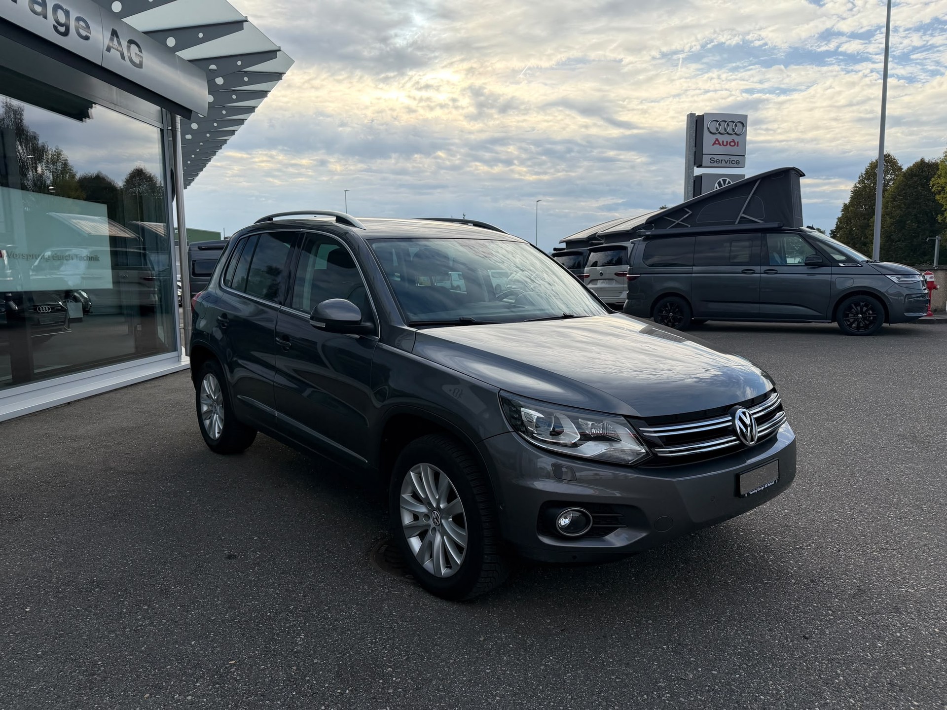 VW Tiguan 2.0 TDI BlueMotion Track&Style 4Motion DSG-image-6