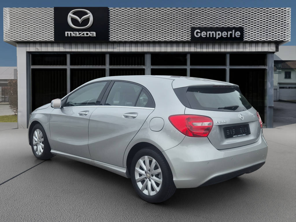 MERCEDES-BENZ A 200 Style-image-2