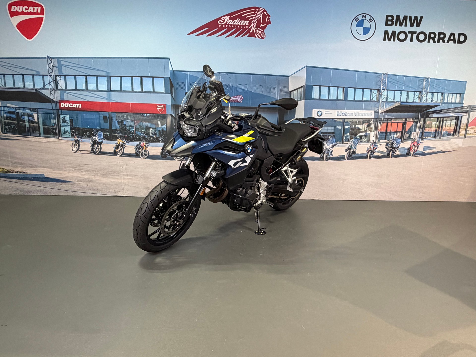 BMW F 800 GS-showroom-element-2
