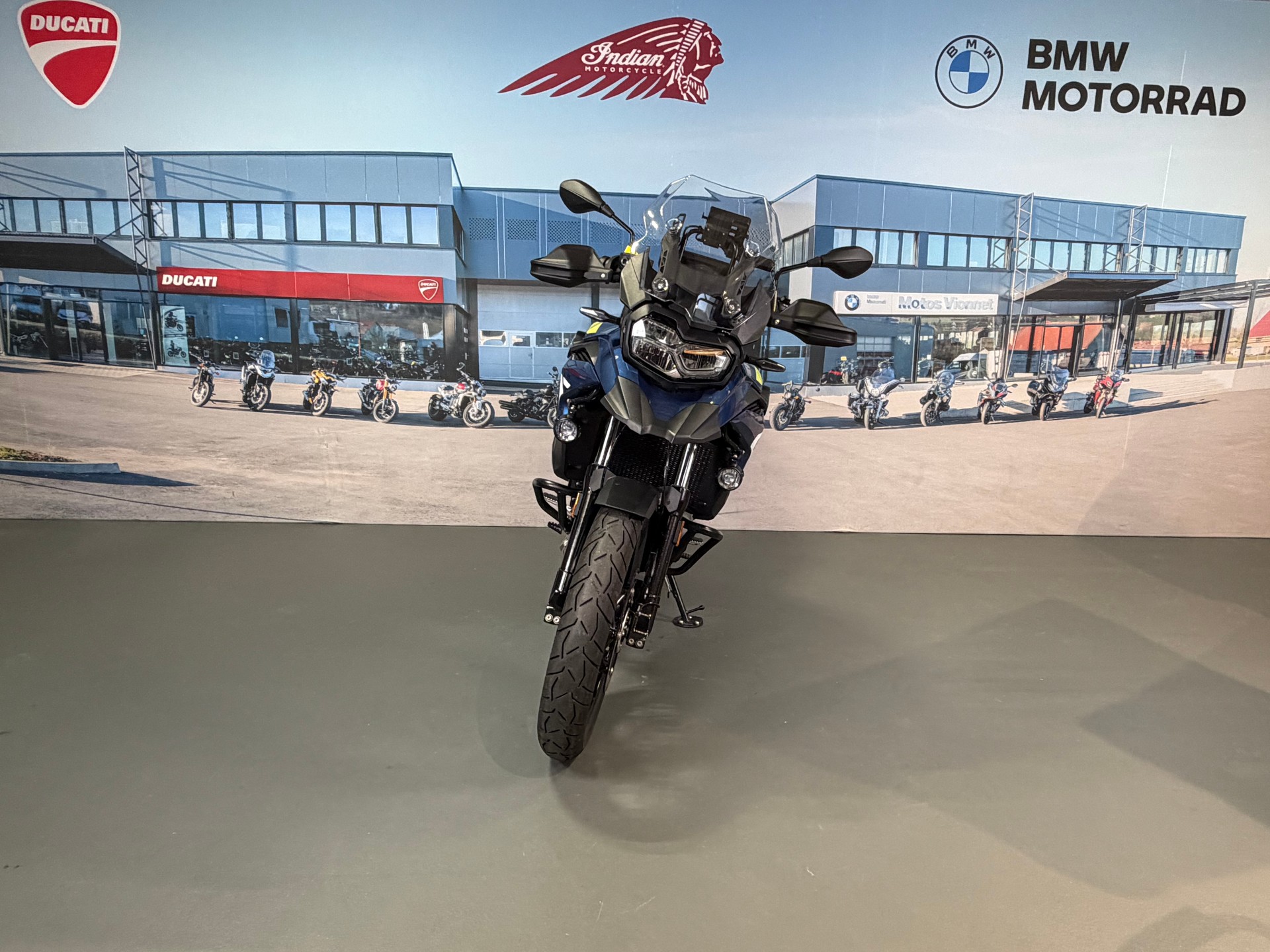 BMW F 800 GS-showroom-element-1