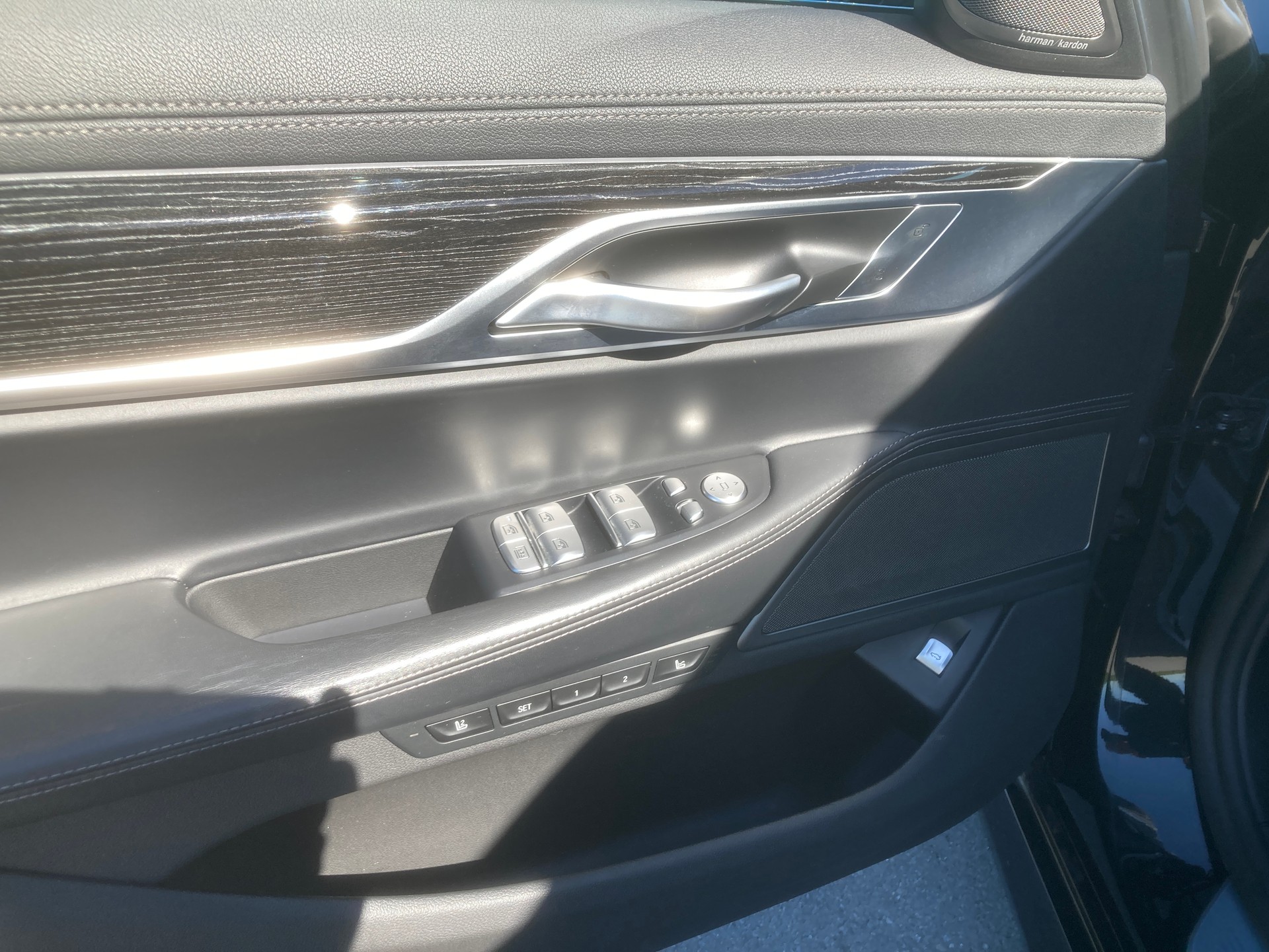 BMW 745Le xDrive M Sport Steptronic-image-10