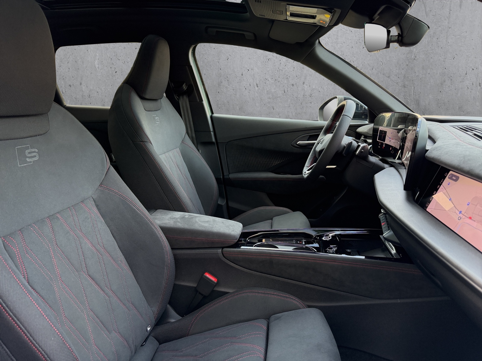 AUDI Q3 SUV TFSI quattro 195 kW S tronic-image-7