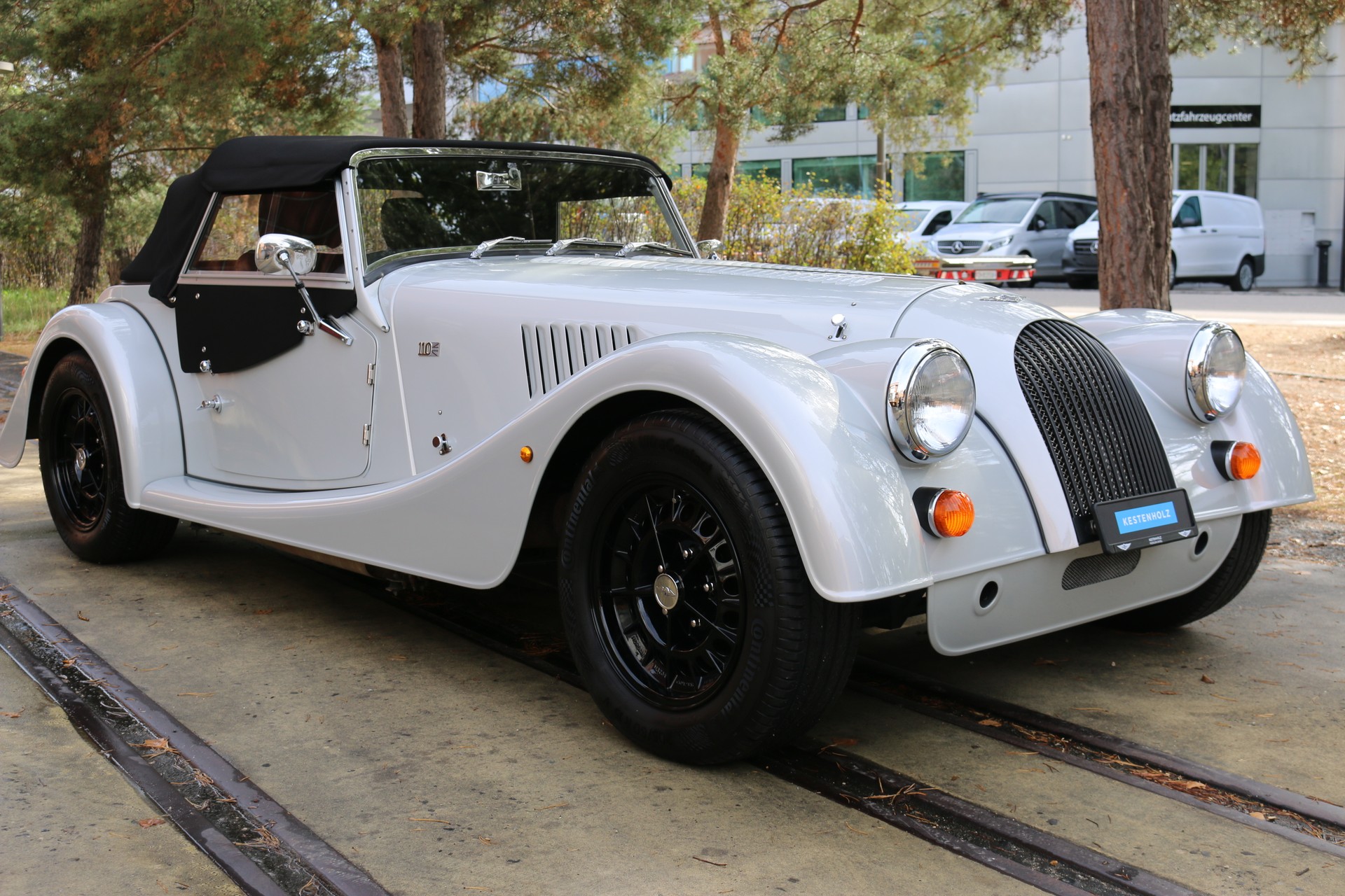 MORGAN Roadster 3.7 110th-image-0