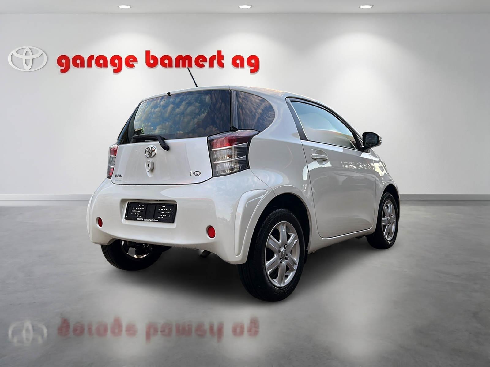 TOYOTA iQ 1.0 VVT-i Q MiD-image-5