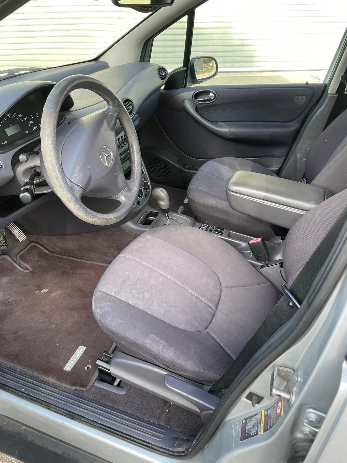 MERCEDES-BENZ A 140 Classic-image-7