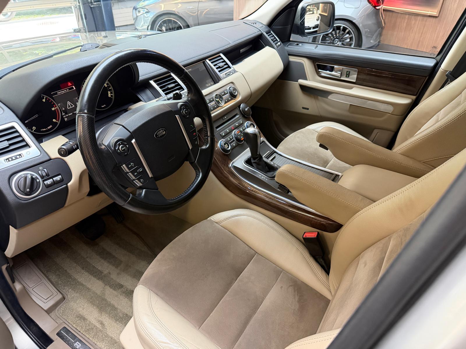 LAND ROVER Range Rover Sport 3.0 SDV6 HSE-image-10