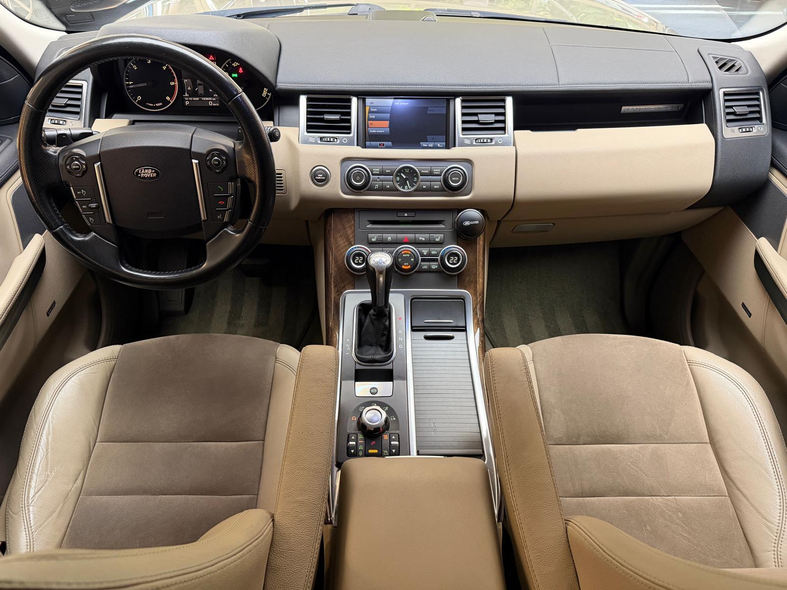 LAND ROVER Range Rover Sport 3.0 SDV6 HSE-image-12