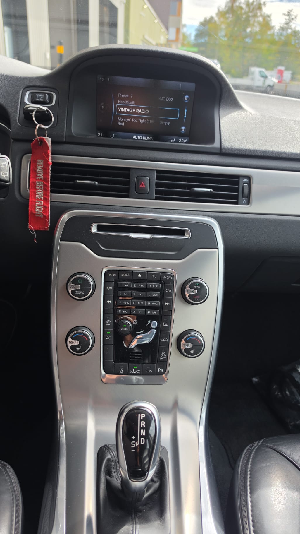 VOLVO XC70 D4 AWD Summum Geartronic-image-9