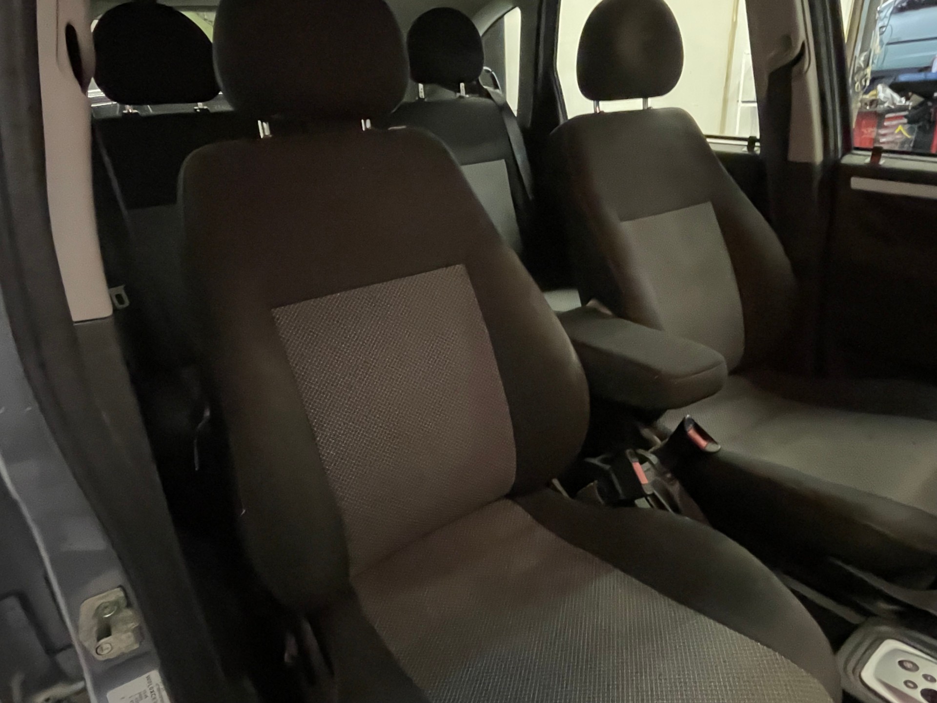 OPEL Meriva 1.6i-16 TP Cosmo-image-12