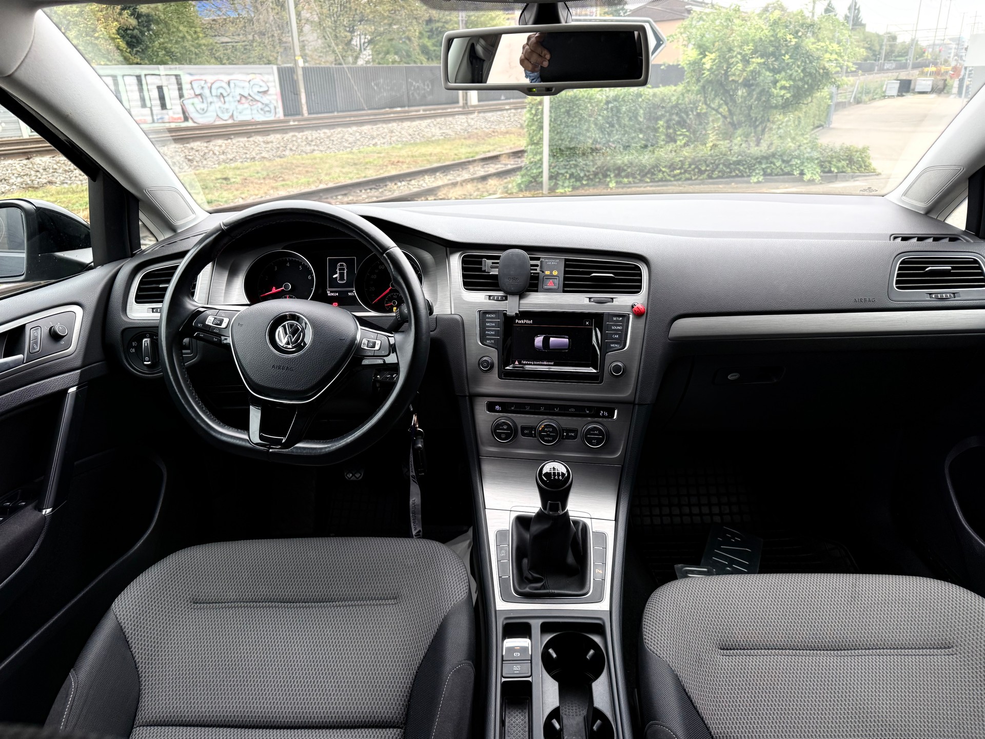 VW Golf 1.4 TSI Highline-image-8