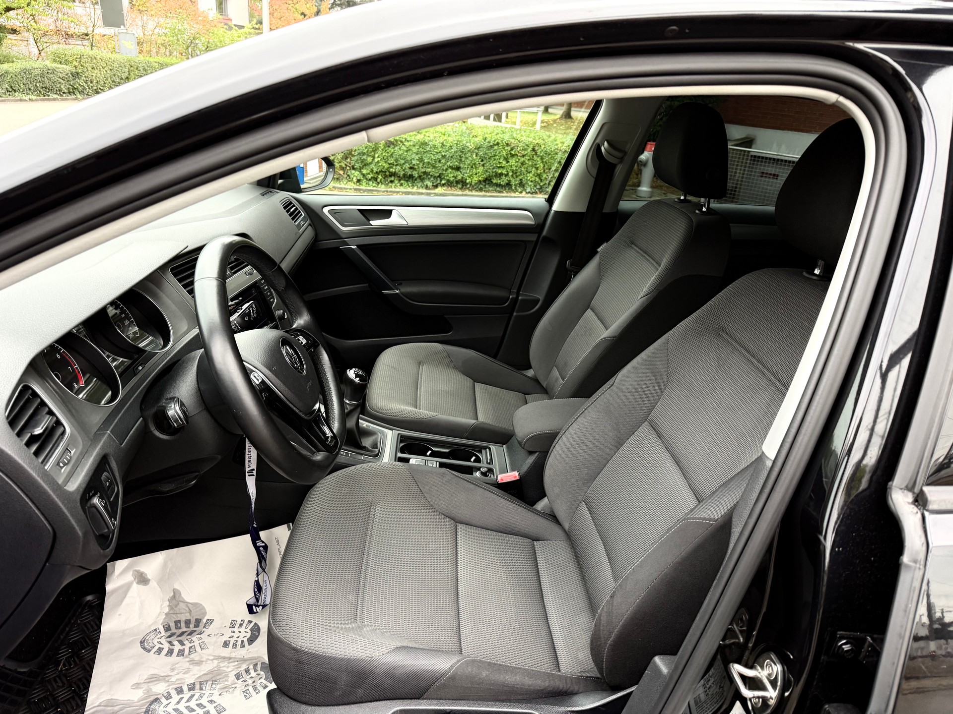 VW Golf 1.4 TSI Highline-image-6