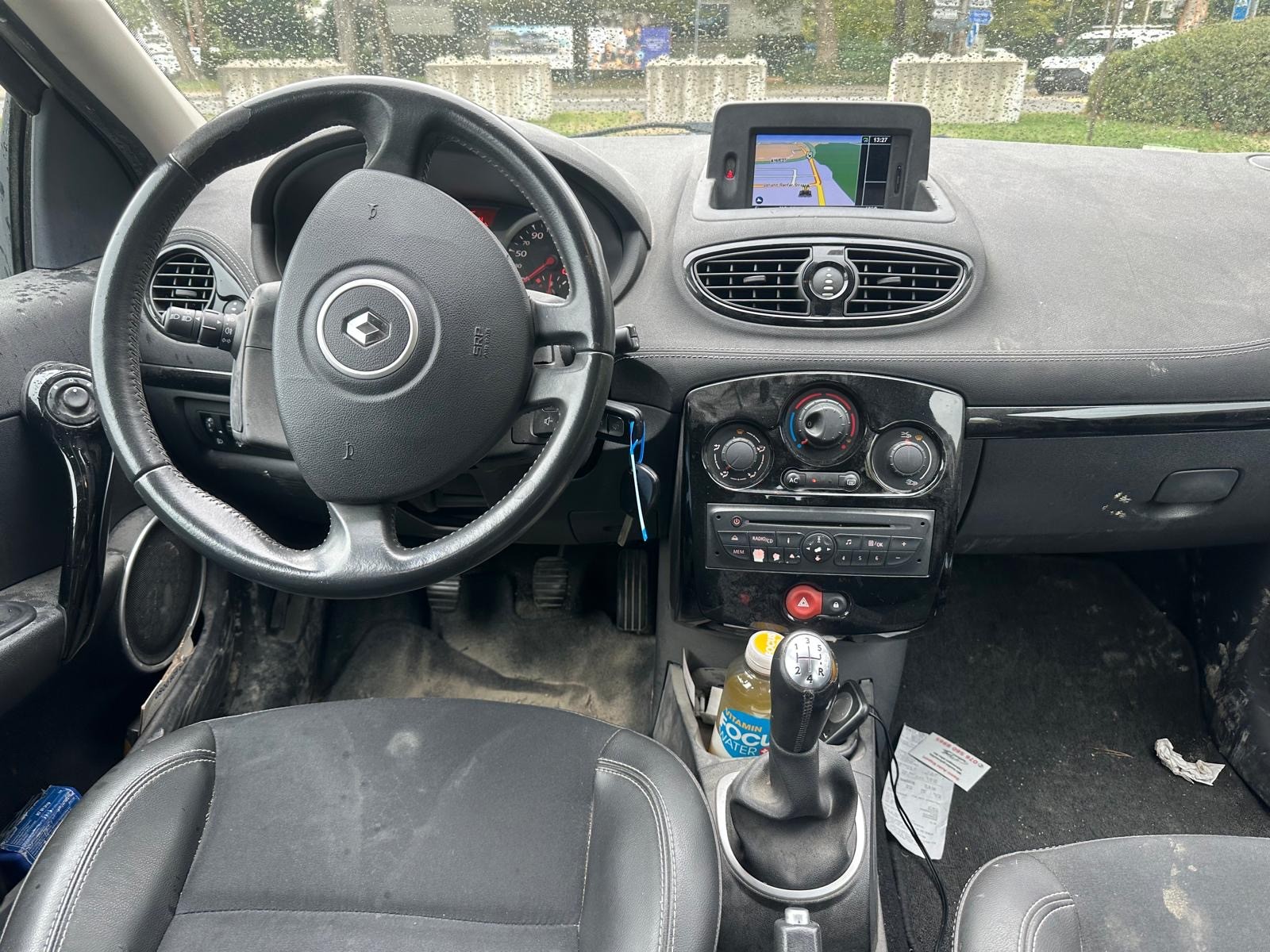 RENAULT Clio 1.2 16V Turbo Night&Day-image-6