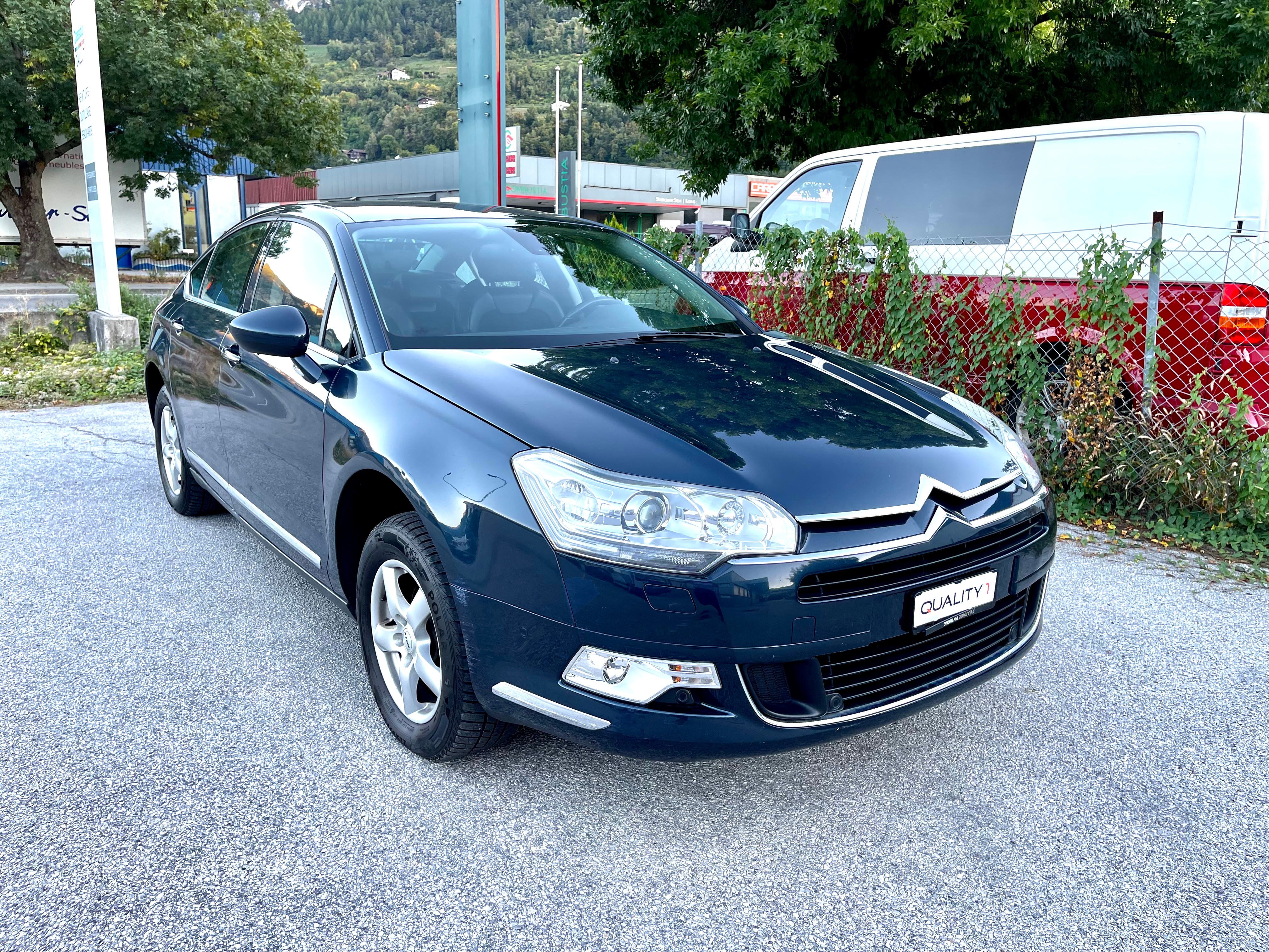 Car photo
