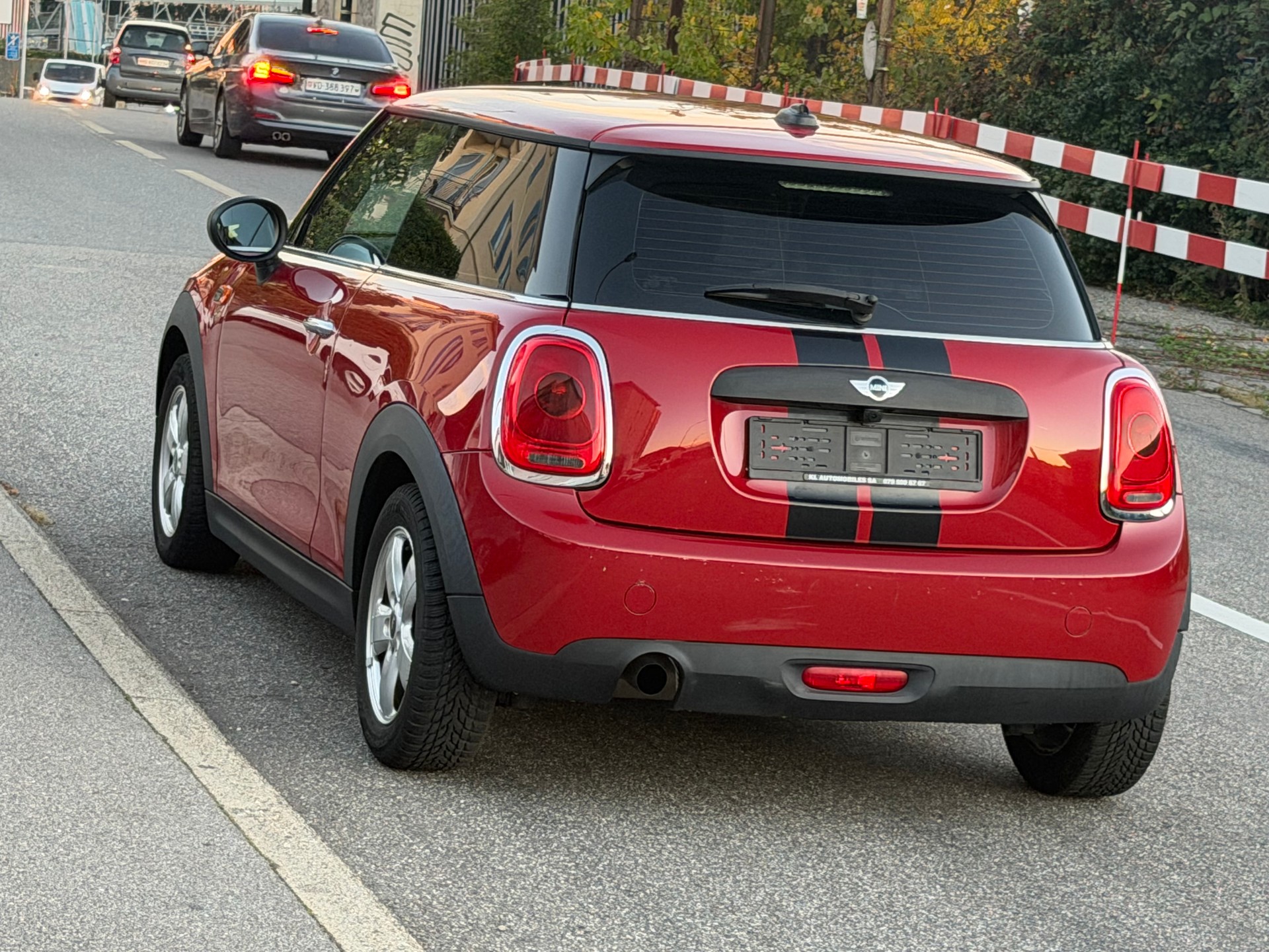 MINI One First-image-3