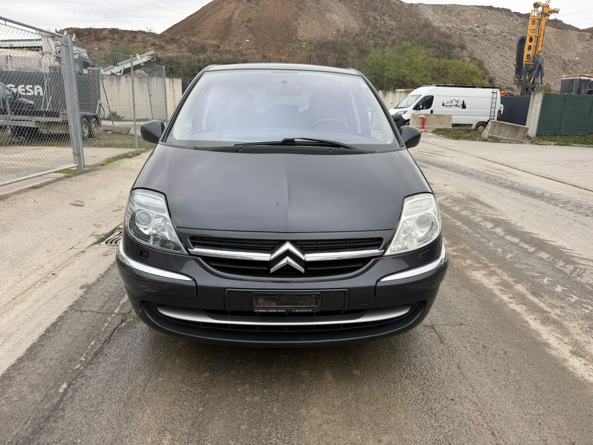 Car photo