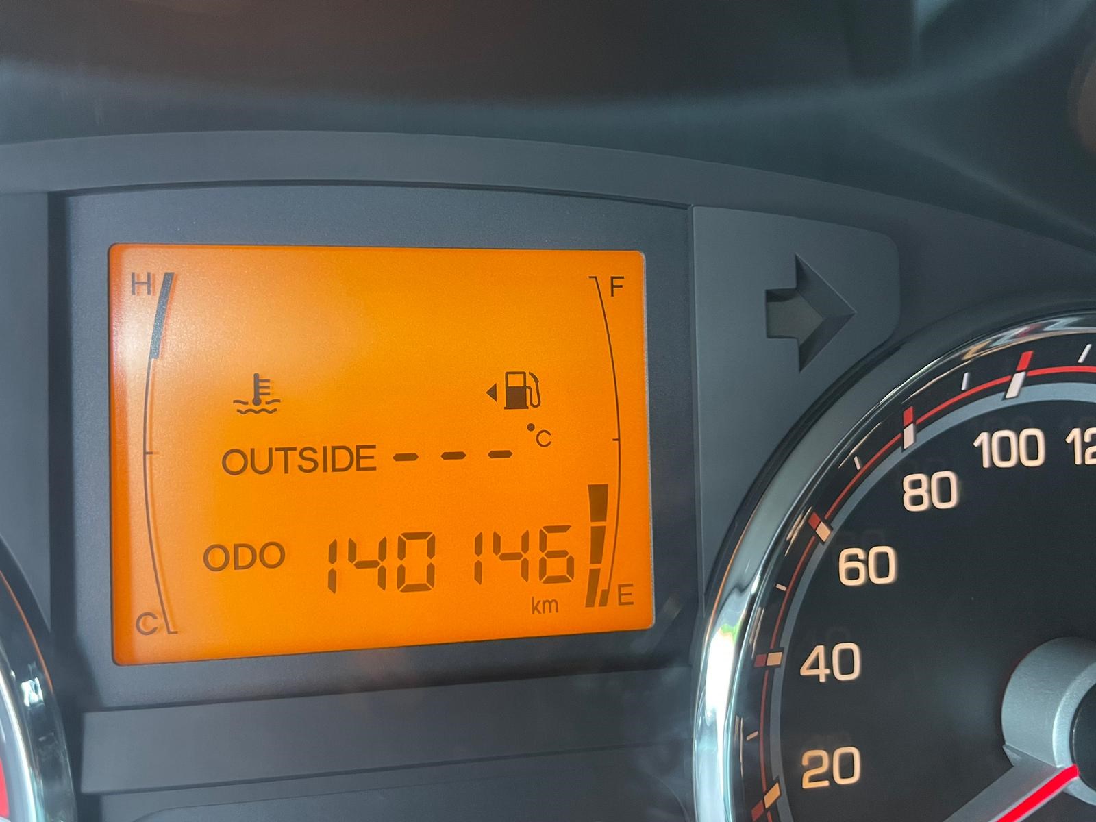 KGM-SsangYong Korando 2.0 e-XDI Quartz 4WD-image-6