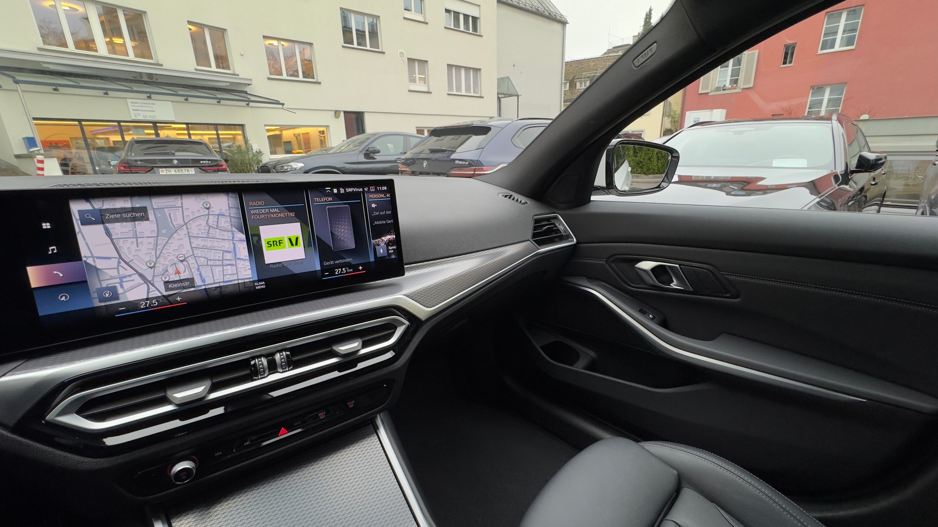 BMW 320d xDrive 48V Touring Steptronic M Sport-image-15