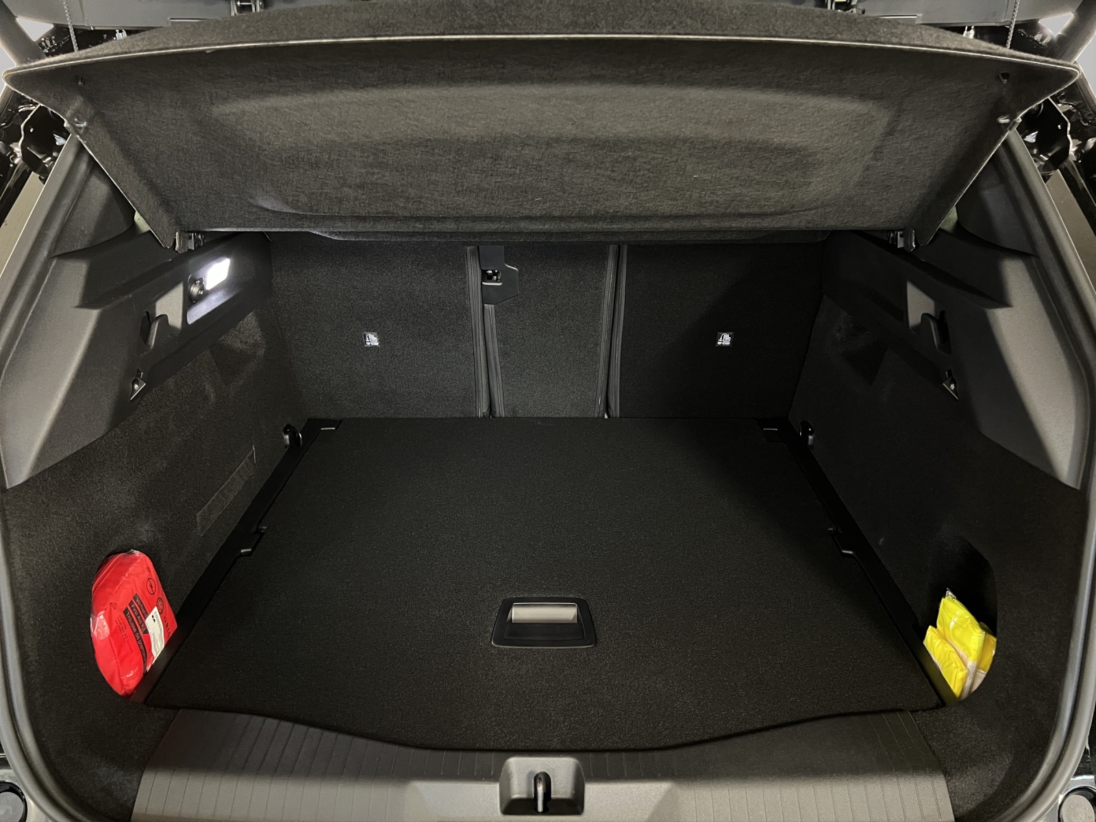 OPEL Grandland Electric GS-image-14