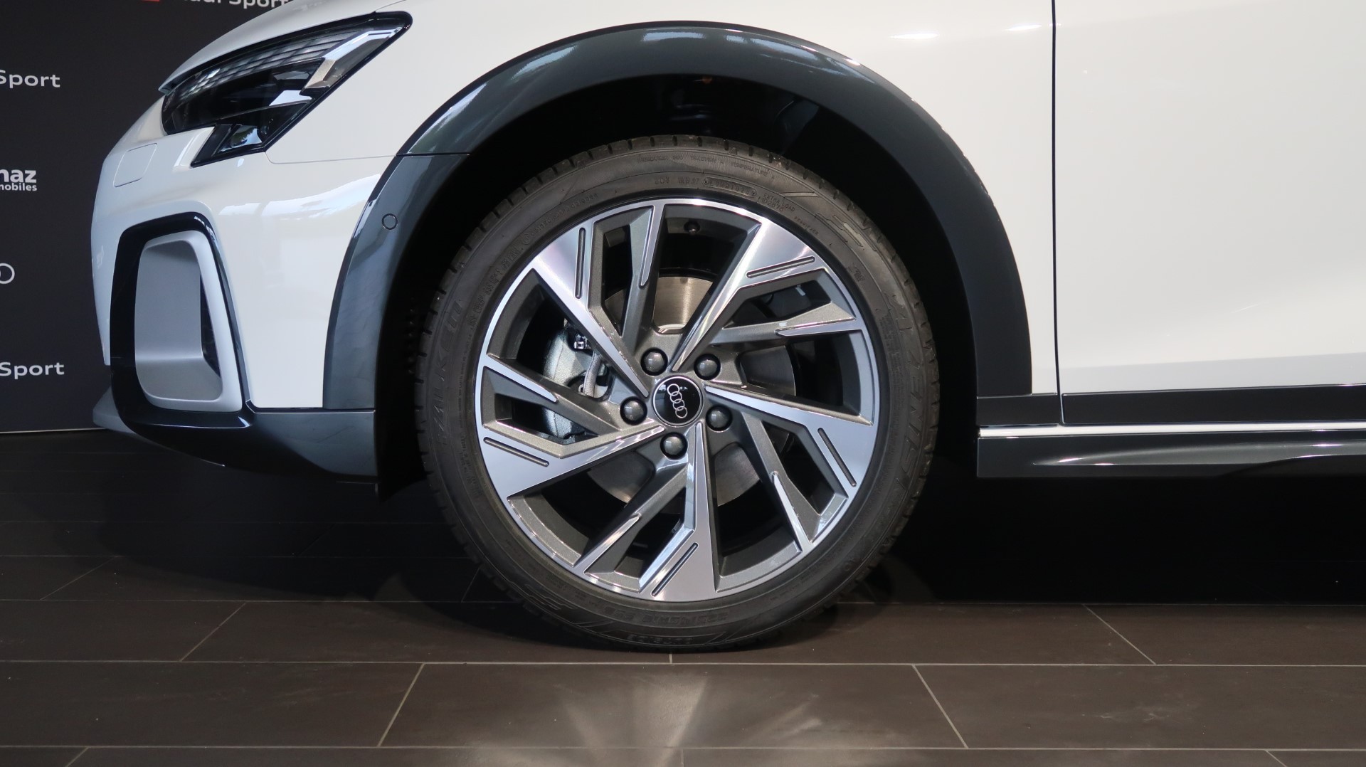 AUDI A3 allstreet 35 TFSI Attraction S-tronic-image-2