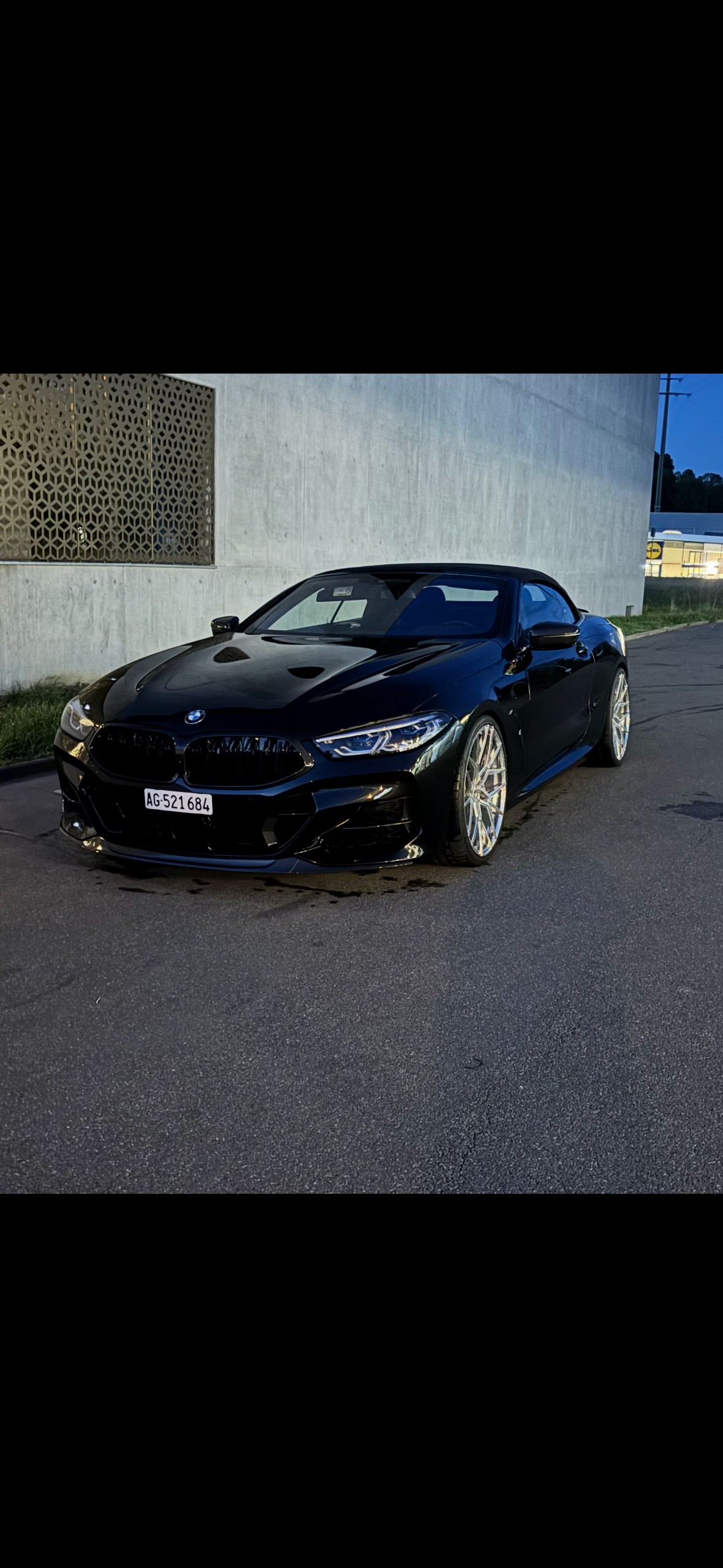 BMW M850i xDrive Steptronic-image-0