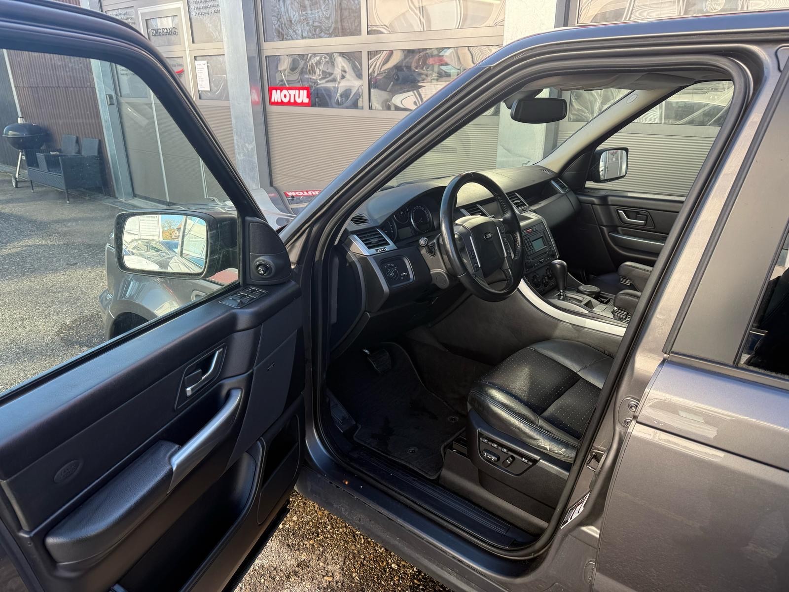 LAND ROVER Range Rover Sport 4.2 V8 SC Automatic-image-9