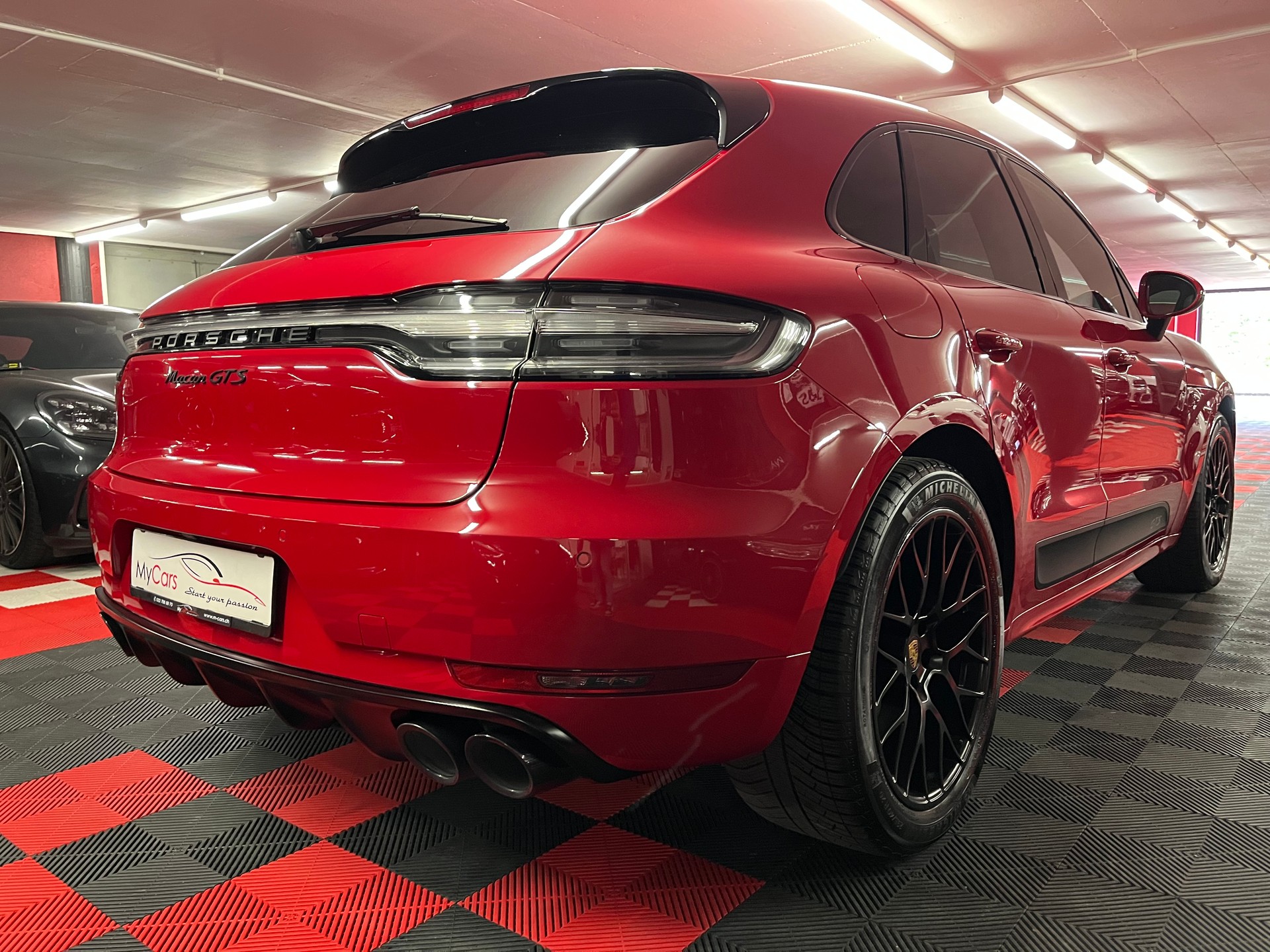 PORSCHE Macan GTS PDK-image-6
