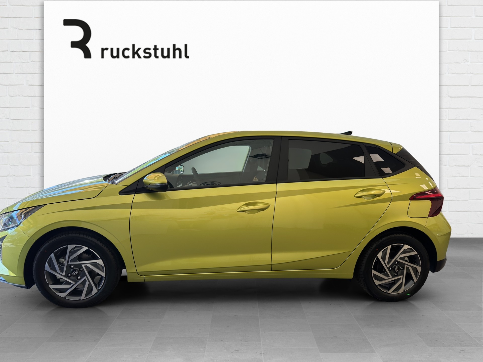 HYUNDAI i20 1.0 T-GDi Amplia-image-2