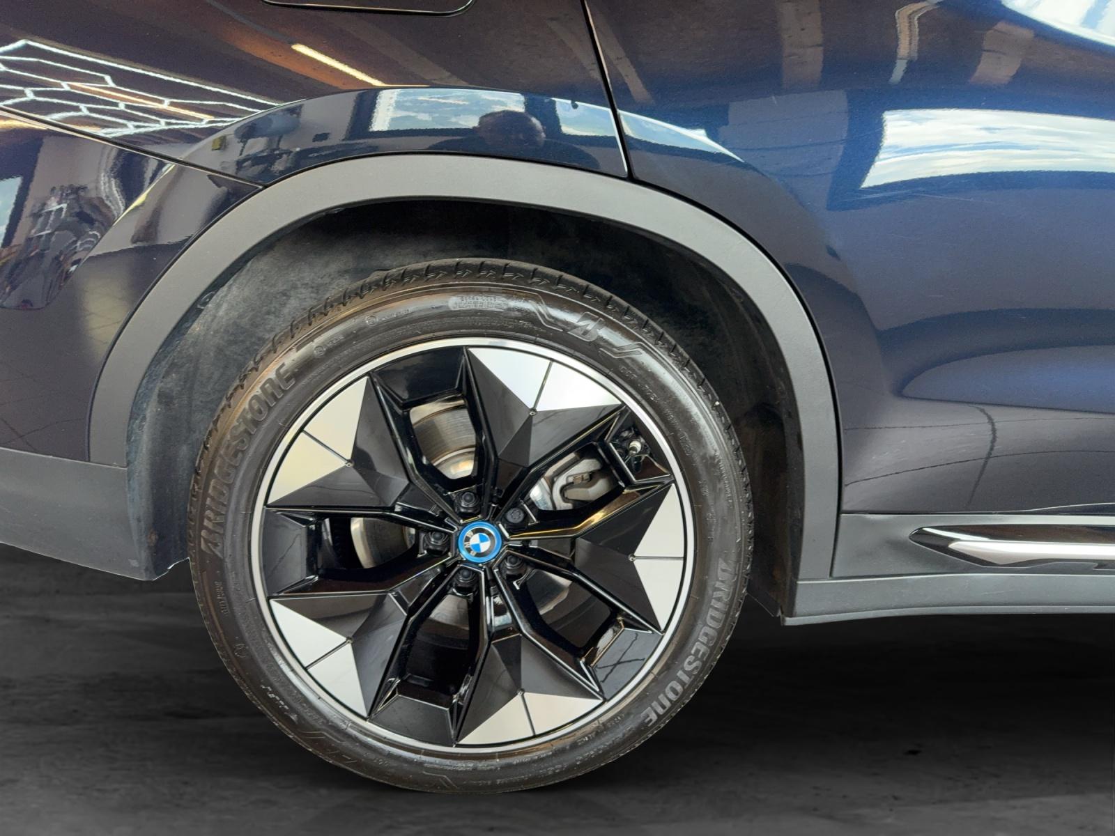 BMW iX3 E-Motor-image-9
