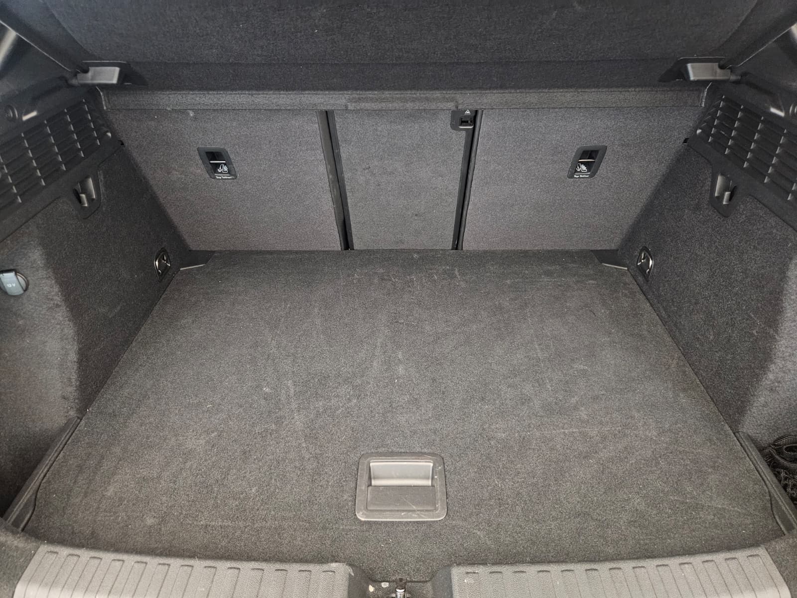 AUDI RS3 Sportback 2.5 TSI quattro S-tronic-image-14