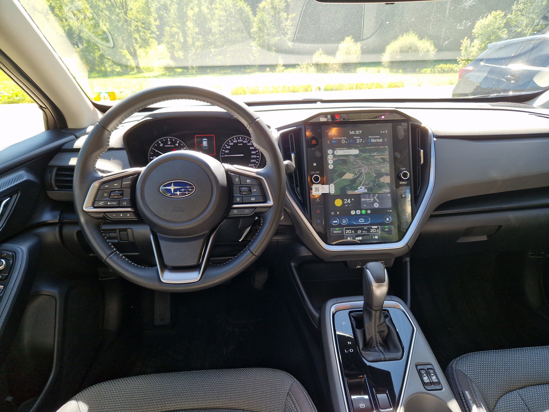 SUBARU Crosstrek 2.0 e-Boxer Swiss Plus AWD Lineartronic-image-5