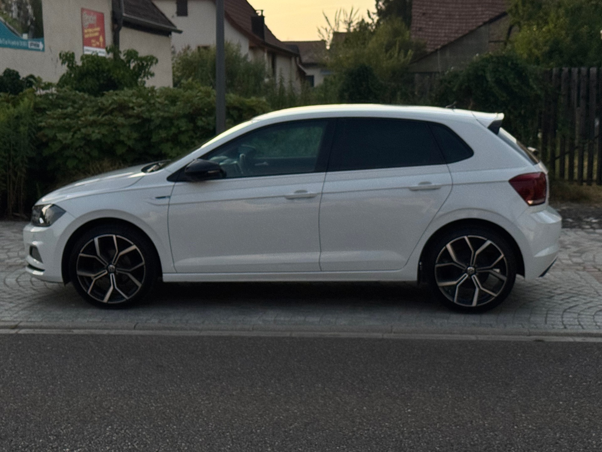 VW Polo 1.0 TSI BMT Comfortline-image-3