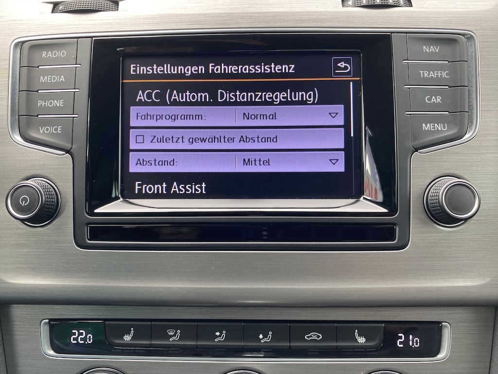VW Golf 1.4 TSI R-Line Design DSG-image-10
