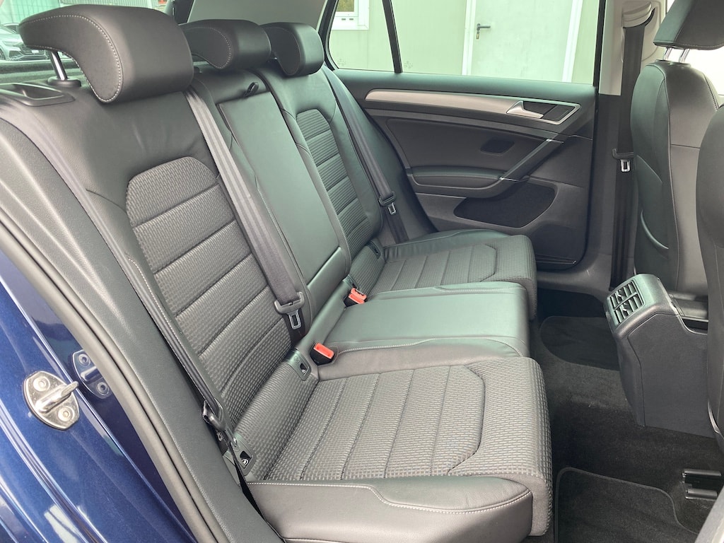 VW Golf 1.4 TSI R-Line Design DSG-image-13