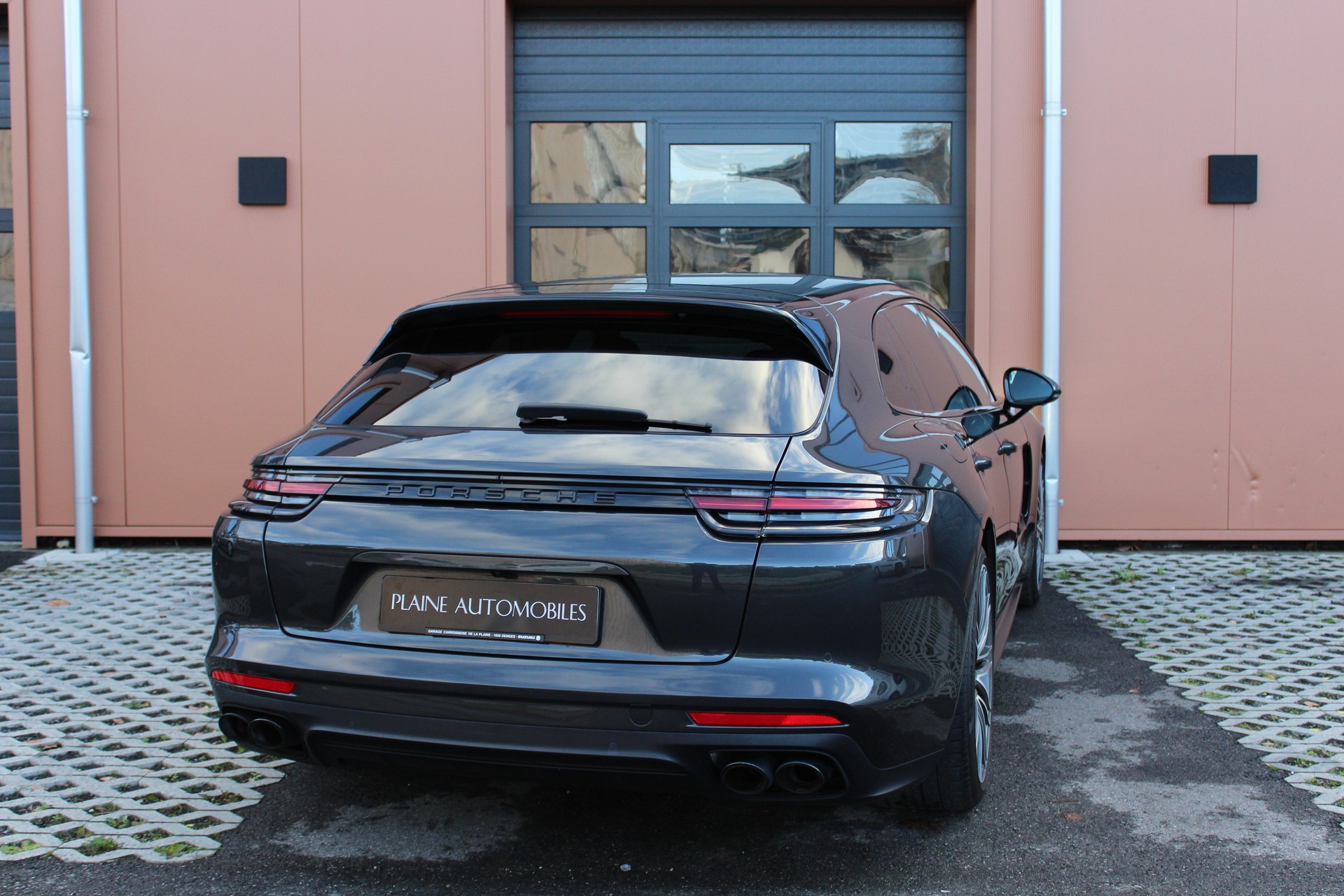 PORSCHE Panamera GTS Sport Turismo PDK - "CH Fahrzeug * Toit Pano * Sport Chrono * Echap. Sport * Toutes Roues Directr. * Caméra 360'"-image-6