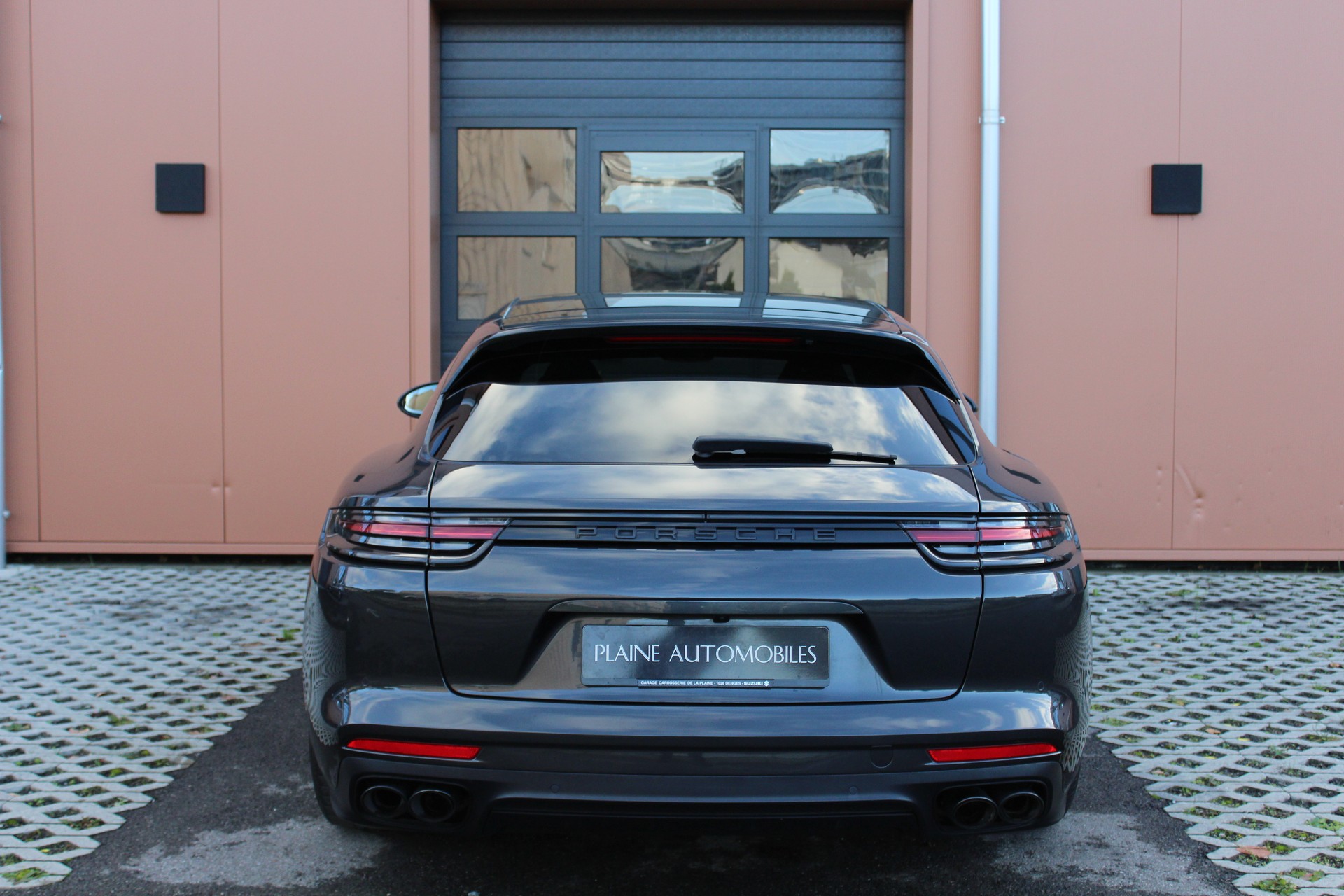 PORSCHE Panamera GTS Sport Turismo PDK - "CH Fahrzeug * Toit Pano * Sport Chrono * Echap. Sport * Toutes Roues Directr. * Caméra 360'"-image-7