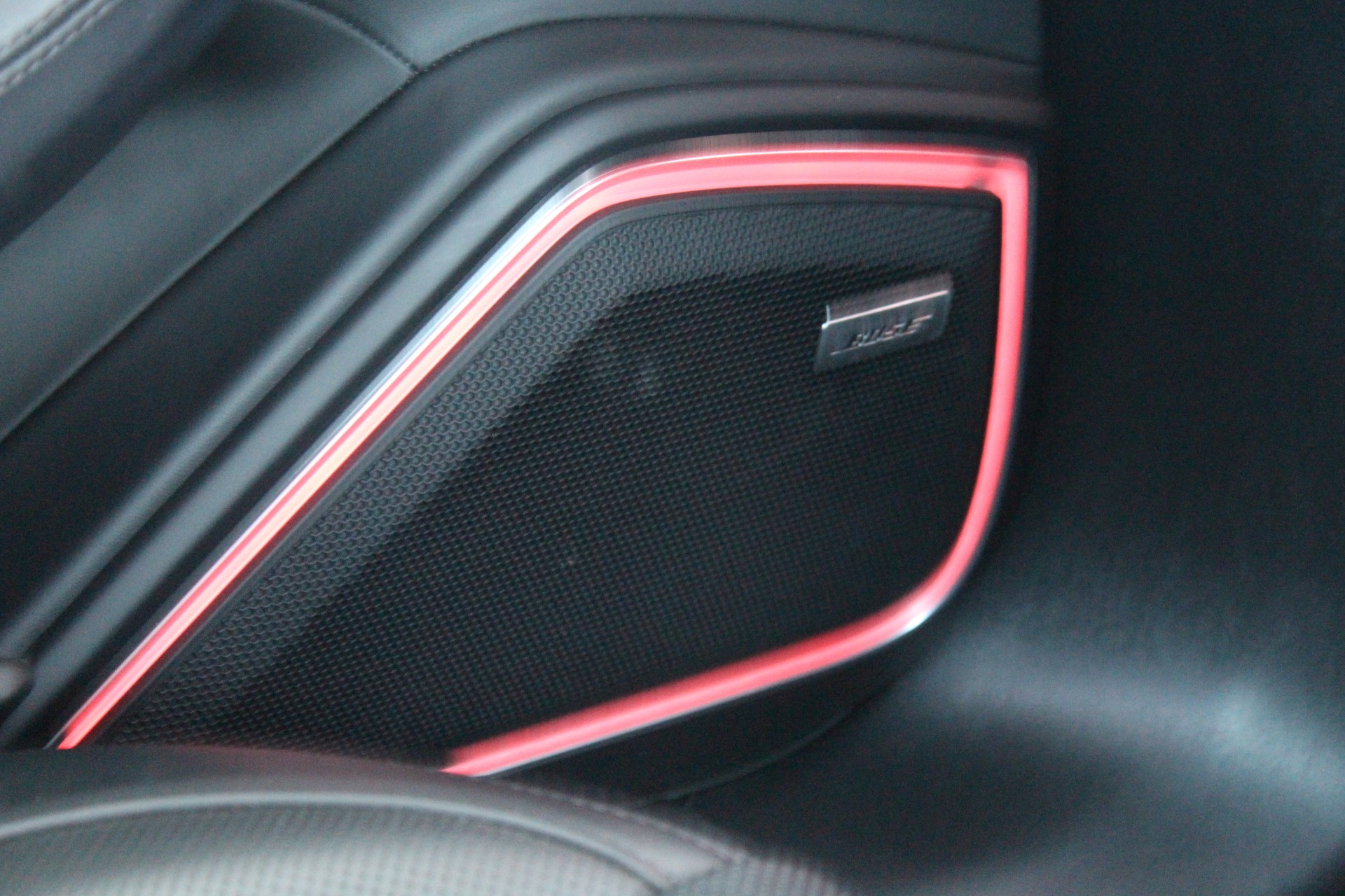 PORSCHE Panamera GTS Sport Turismo PDK - "CH Fahrzeug * Toit Pano * Sport Chrono * Echap. Sport * Toutes Roues Directr. * Caméra 360'"-image-14