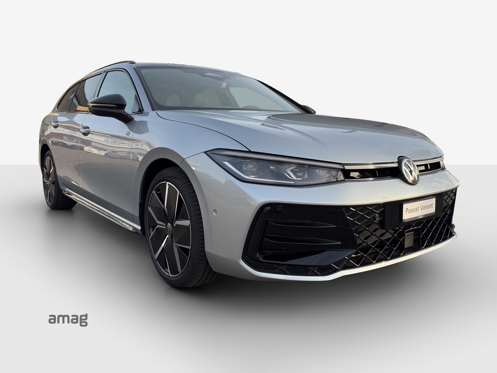 VW Passat Variant 2.0 TSI evo4 R-Line 4 Motion DSG-image-5