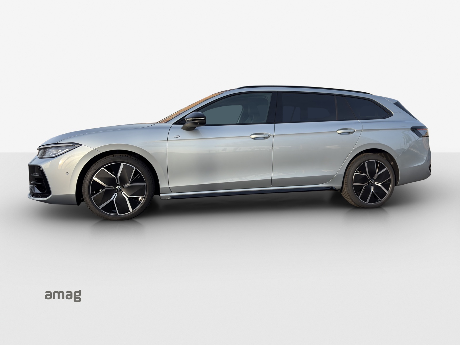 VW Passat Variant 2.0 TSI evo4 R-Line 4 Motion DSG-image-1